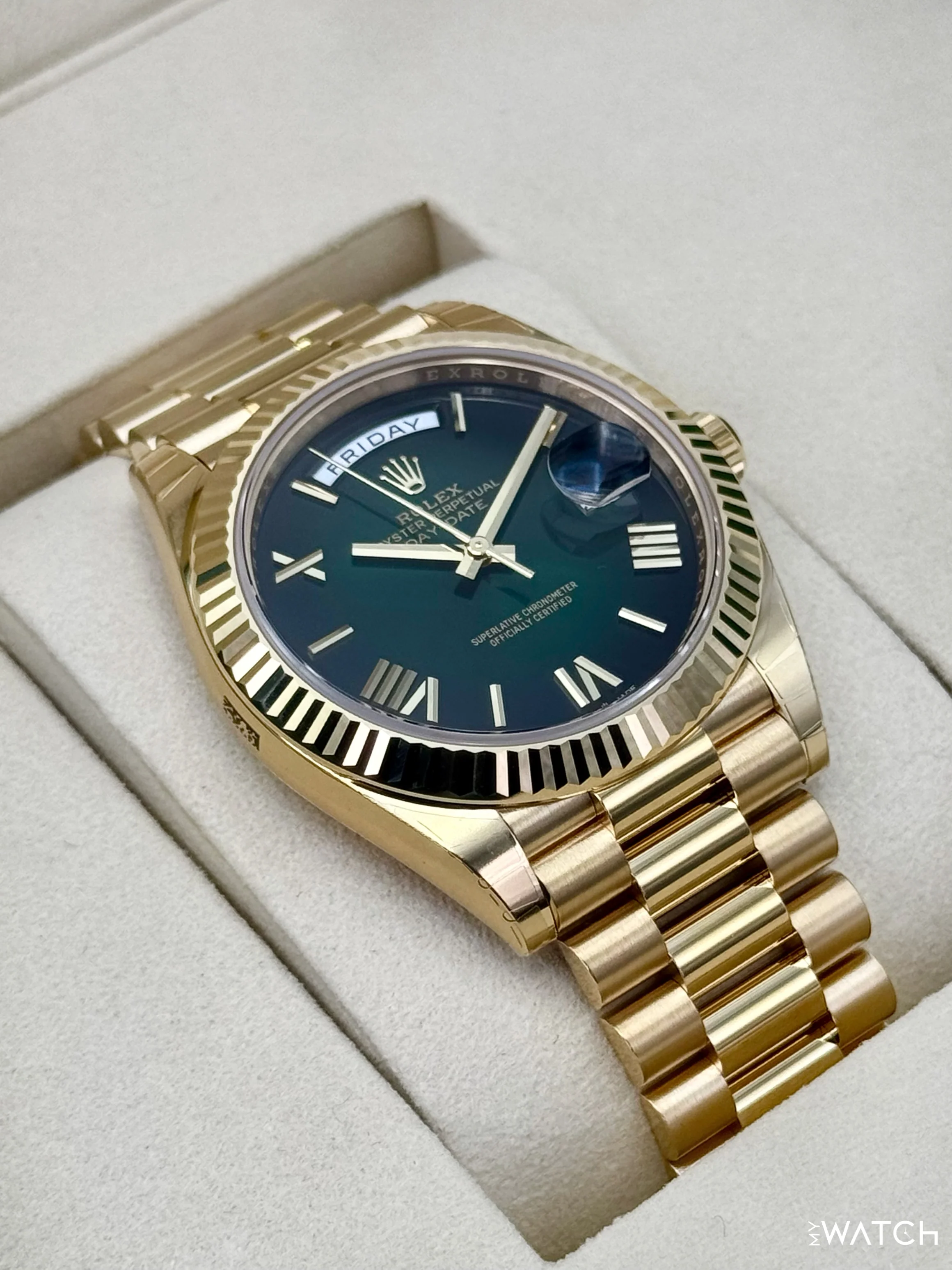 NEW 2026 Rolex Day-Date 40mm 228238 Presidential Green Ombre Dial (STICKERED) - Image 6
