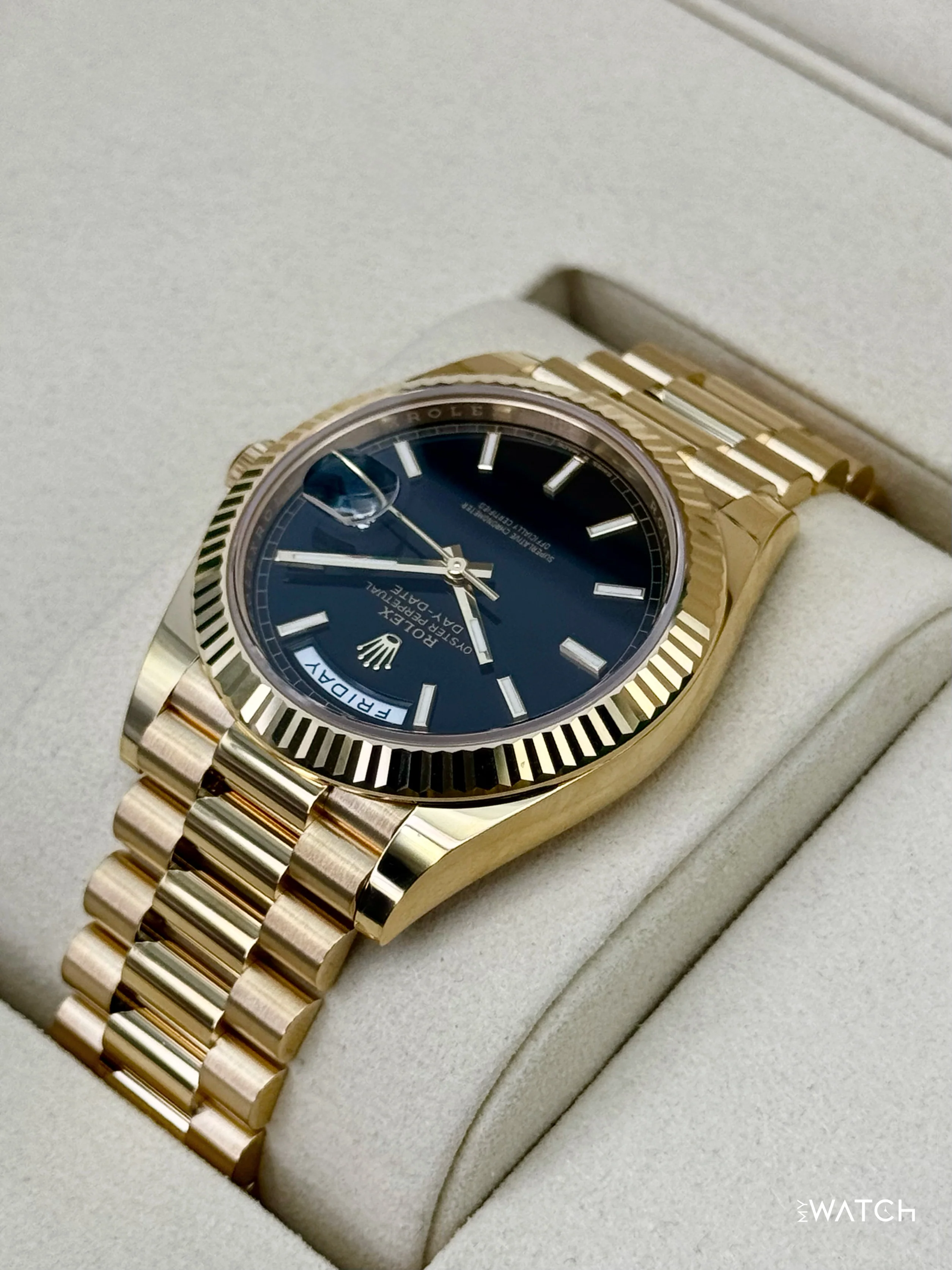 NEW 2026 Rolex Day-Date 40mm 228238 Yellow Gold Black Dial - Image 7