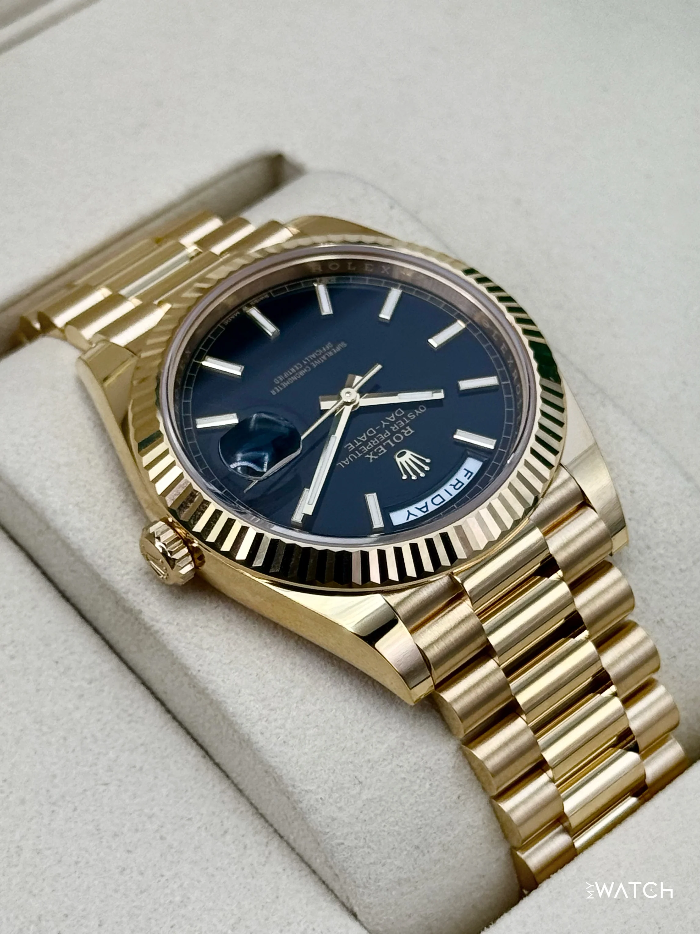 NEW 2026 Rolex Day-Date 40mm 228238 Yellow Gold Black Dial - Image 8