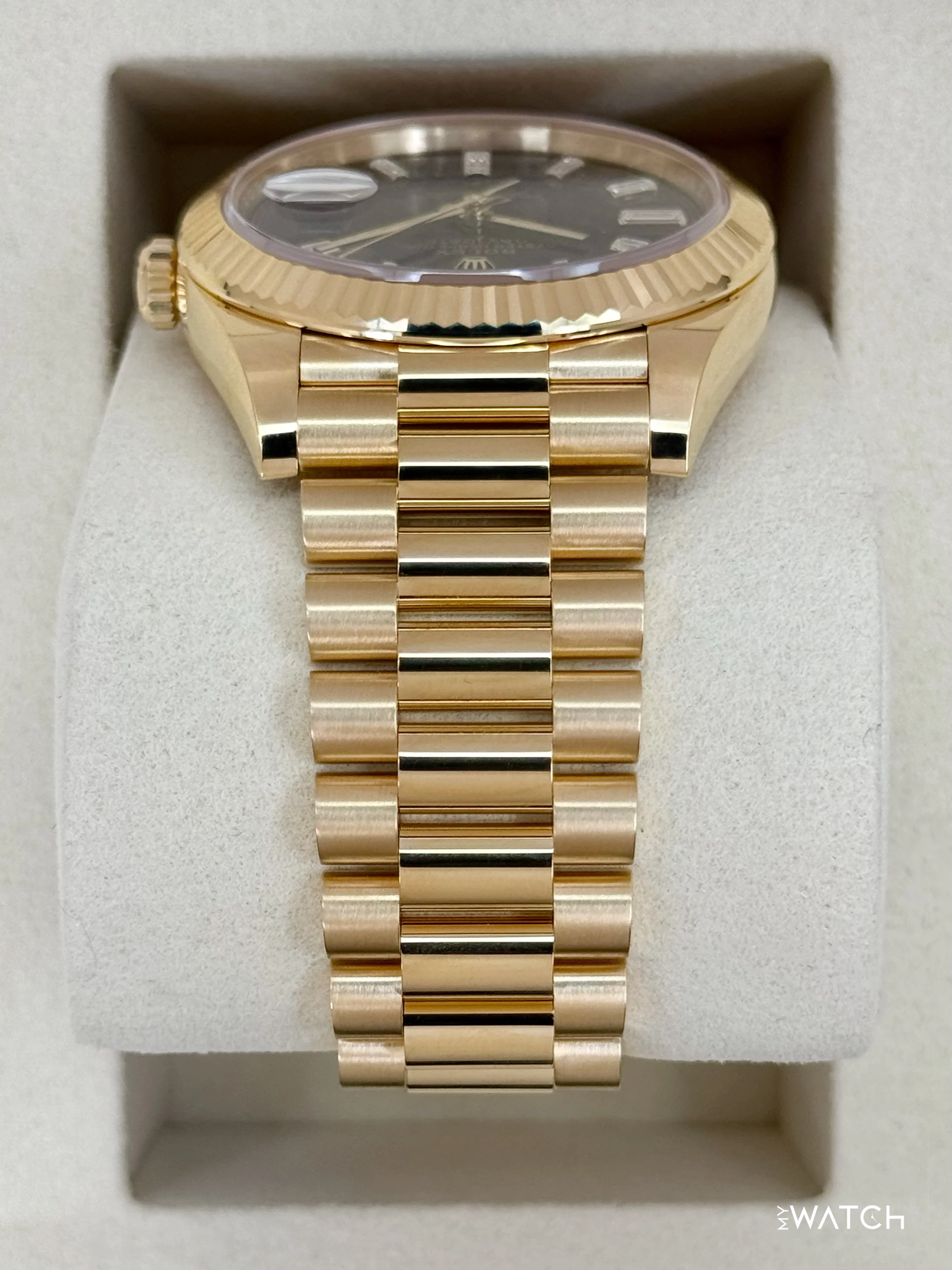 NEW 2026 Rolex Day-Date 40mm 228238 Yellow Gold Black Diamond Dial - Image 4