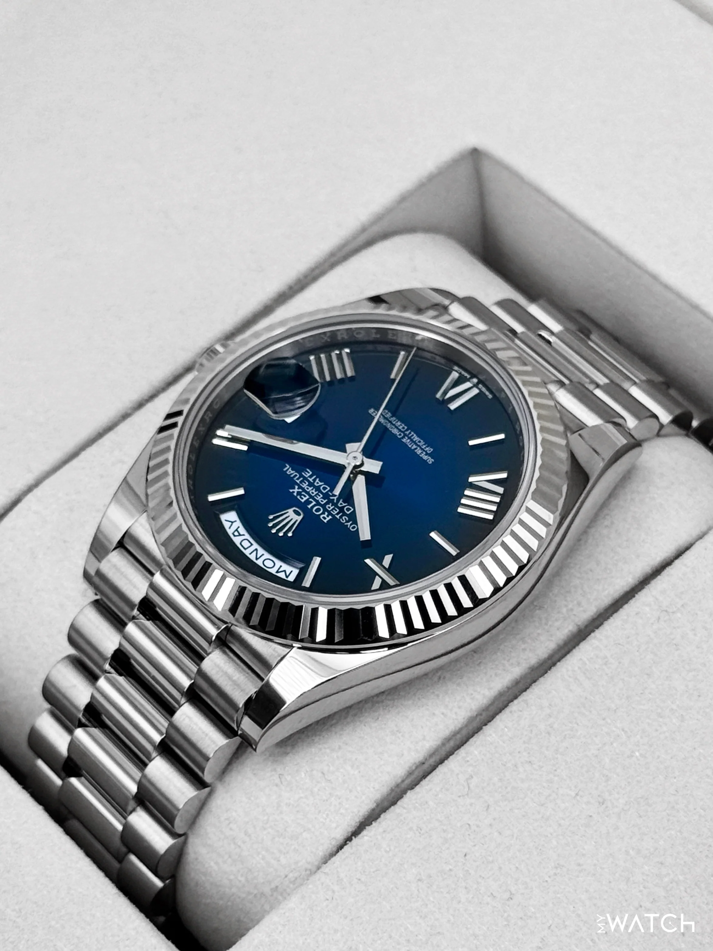 NEW 2026 Rolex Day-Date 40mm 228239 Presidential Blue Ombre Dial - Image 7