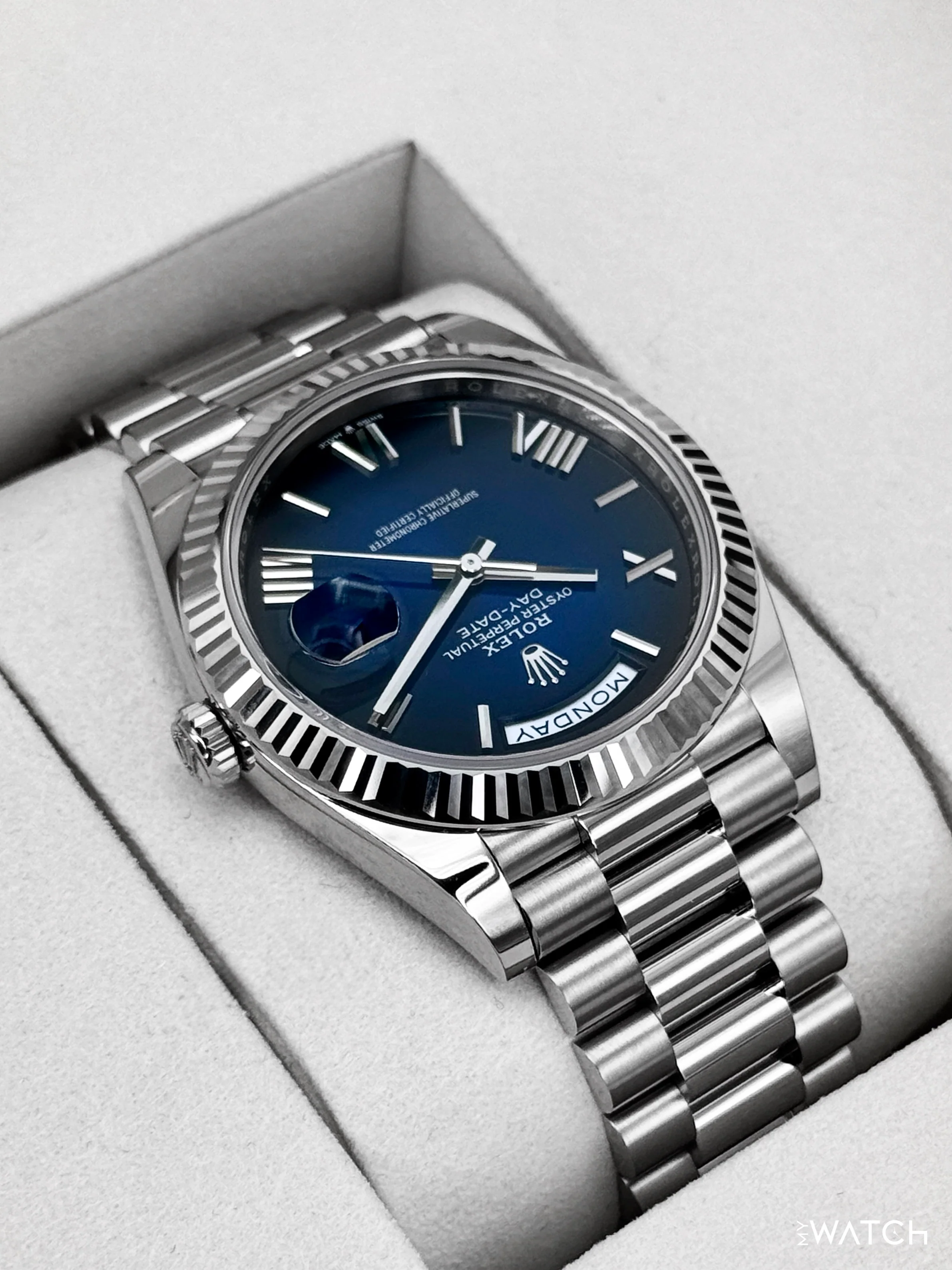 NEW 2026 Rolex Day-Date 40mm 228239 Presidential Blue Ombre Dial - Image 8