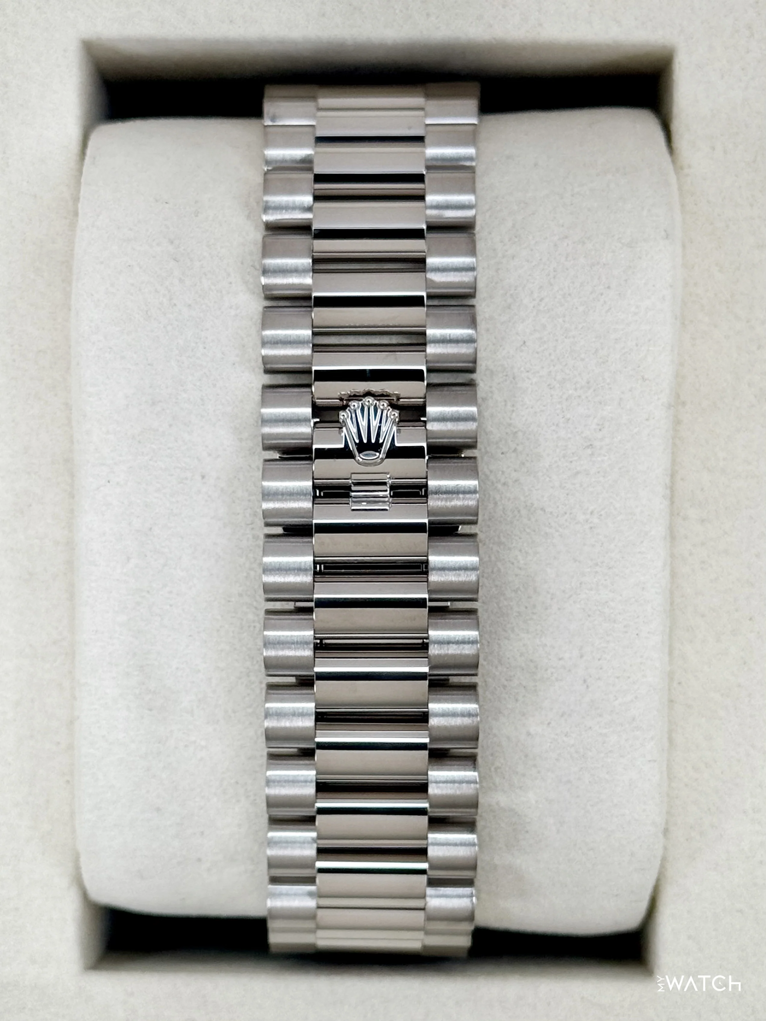 NEW 2026 Rolex Day-Date 40mm 228239 Presidential White Gold Meteorite Diamond Dial - Image 2
