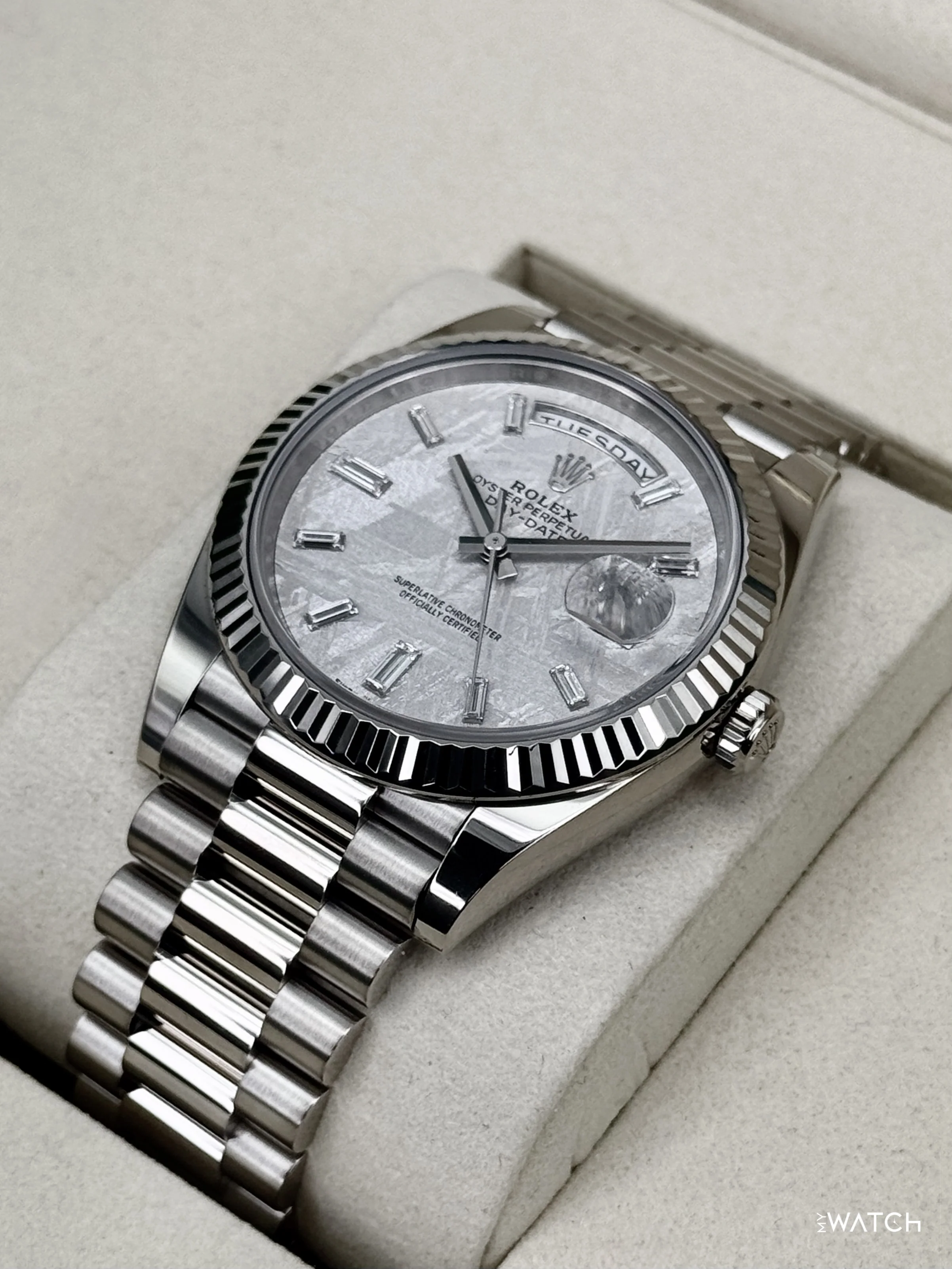NEW 2026 Rolex Day-Date 40mm 228239 Presidential White Gold Meteorite Diamond Dial - Image 5
