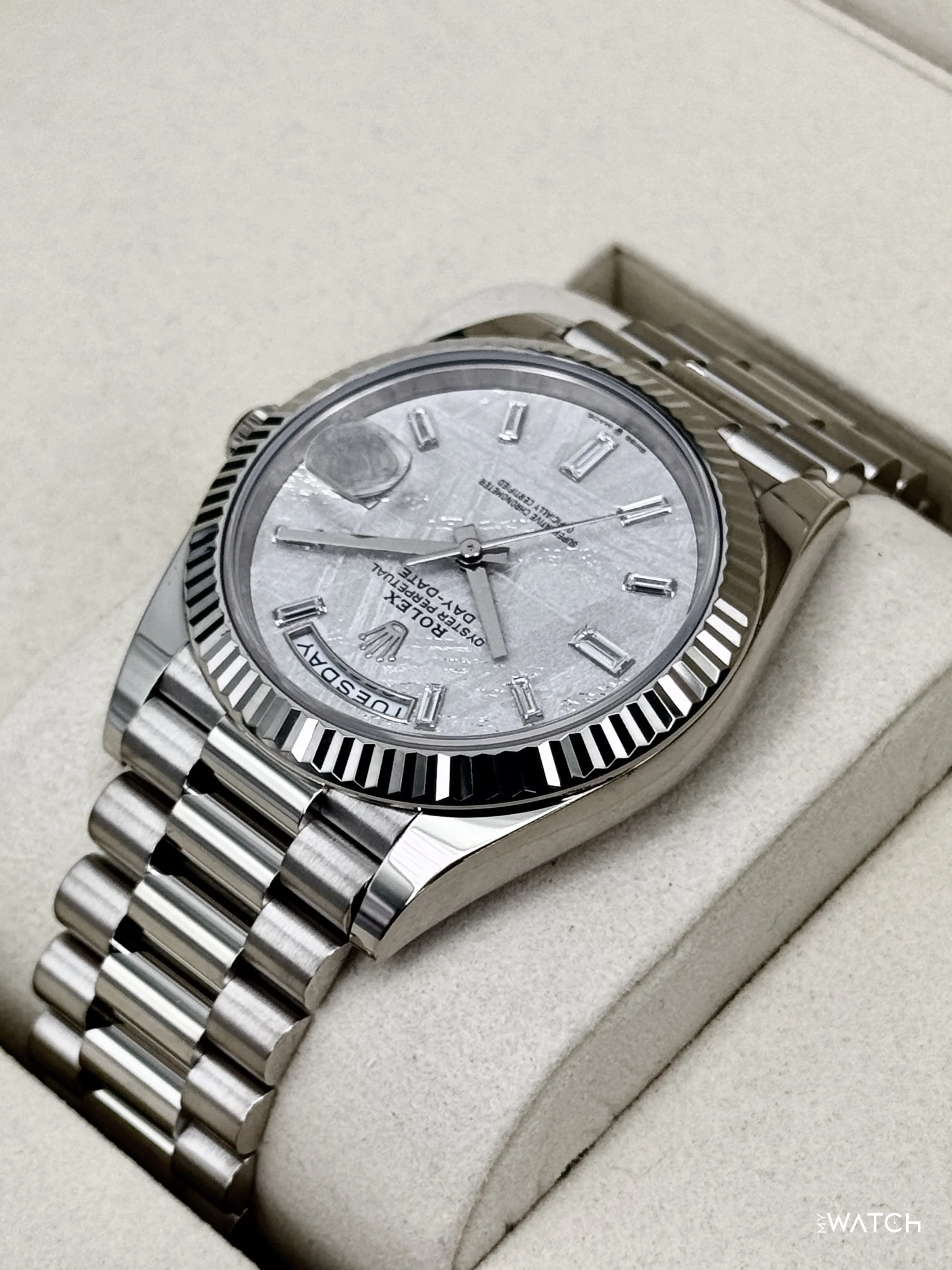 NEW 2026 Rolex Day-Date 40mm 228239 Presidential White Gold Meteorite Diamond Dial - Image 7