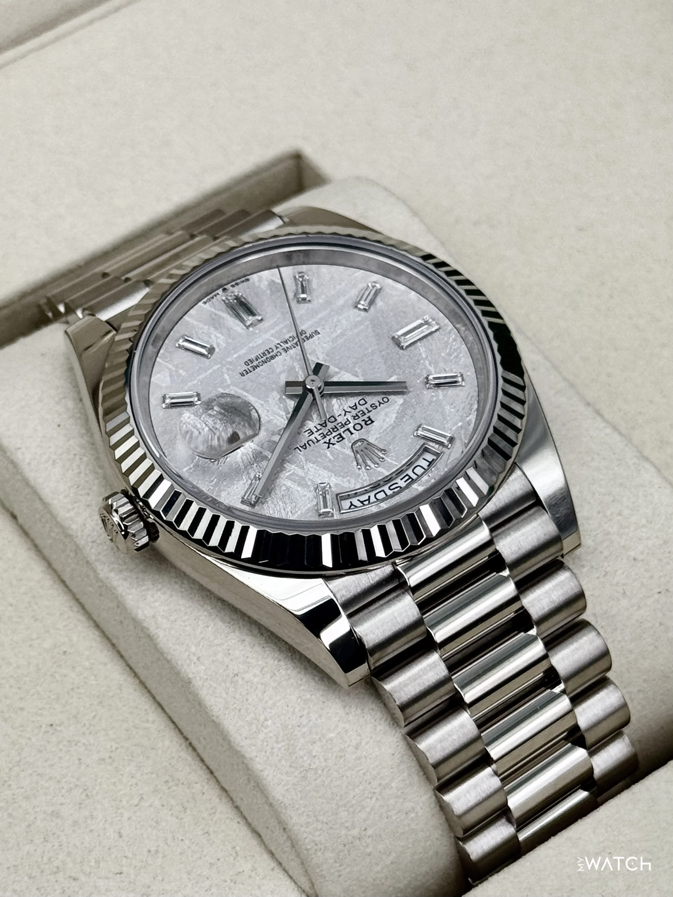 NEW 2026 Rolex Day-Date 40mm 228239 Presidential White Gold Meteorite Diamond Dial - Image 8