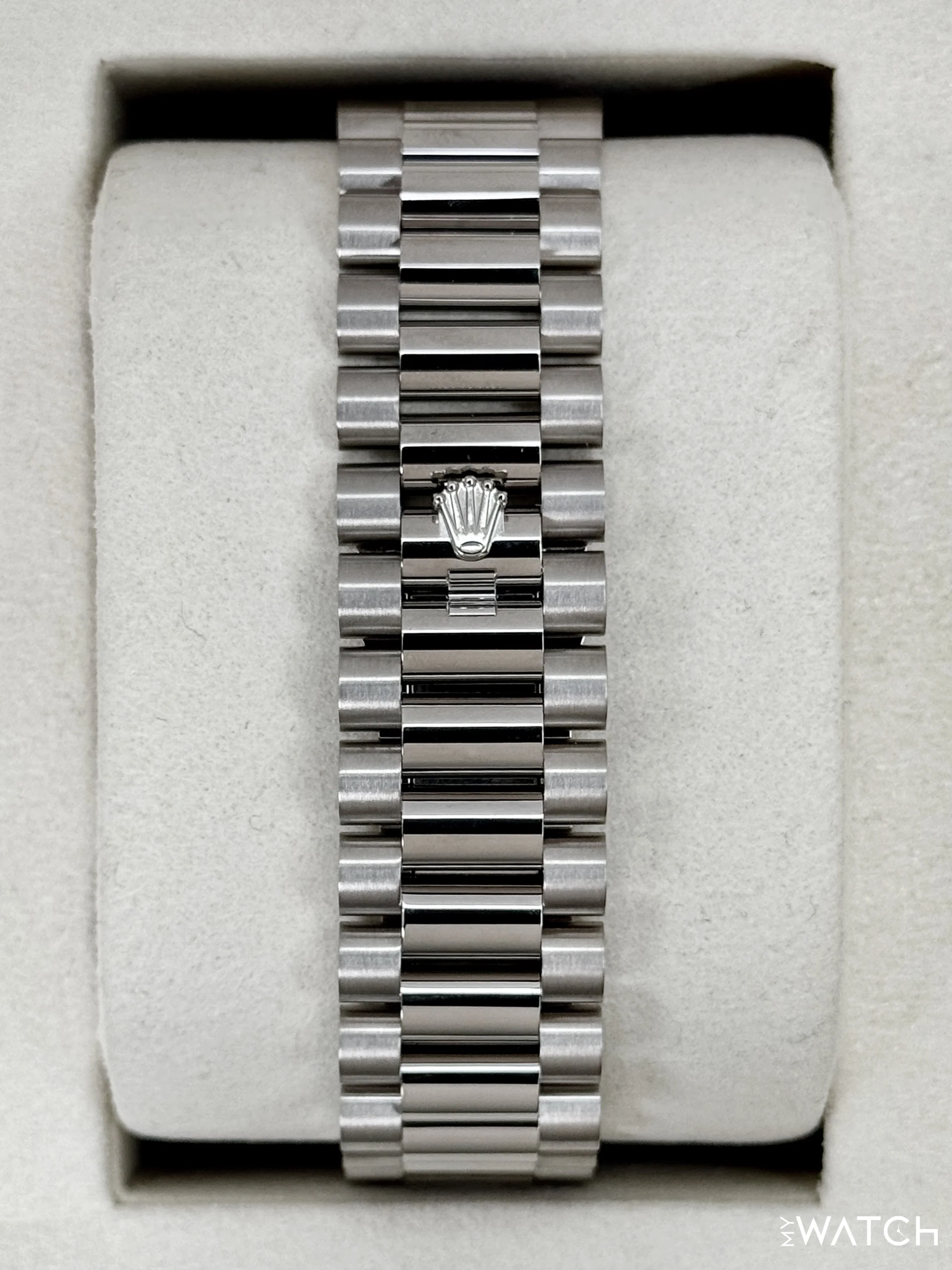 NEW 2026 Rolex Day-Date 40mm 228239 Presidential White Gold Meteorite Diamond Dial - Image 2