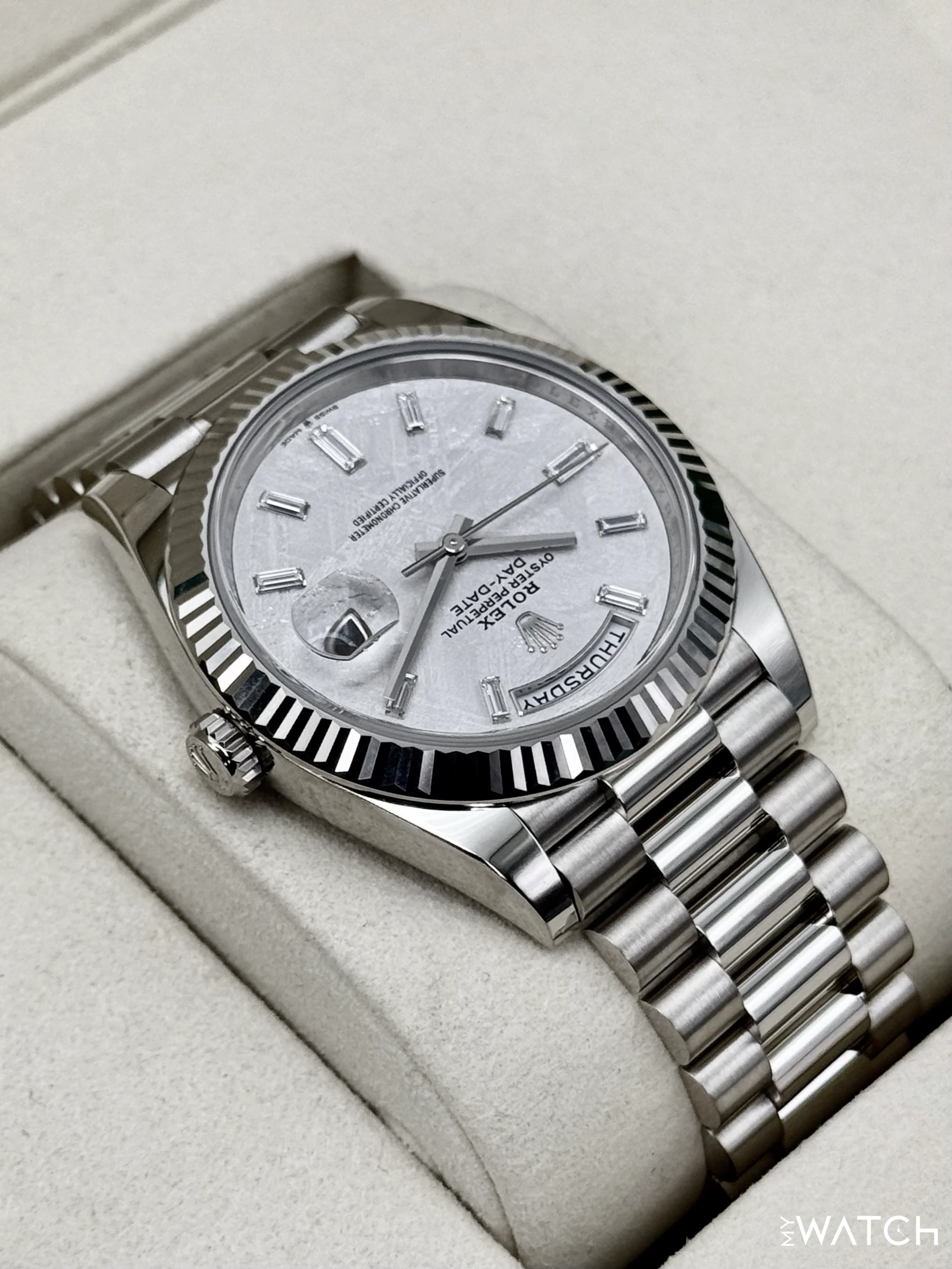 NEW 2026 Rolex Day-Date 40mm 228239 Presidential White Gold Meteorite Diamond Dial - Image 8