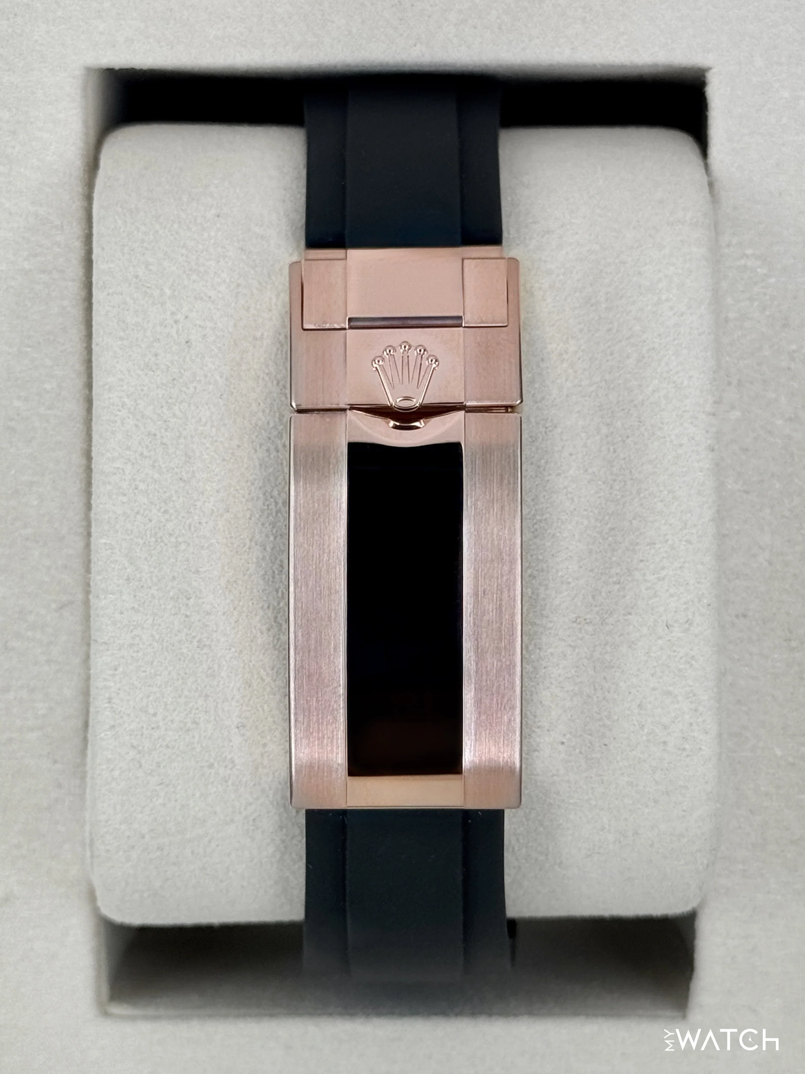 NEW 2026 Rolex Daytona 40mm 126515LN Rose Gold Oysterflex Black Dial - Image 2