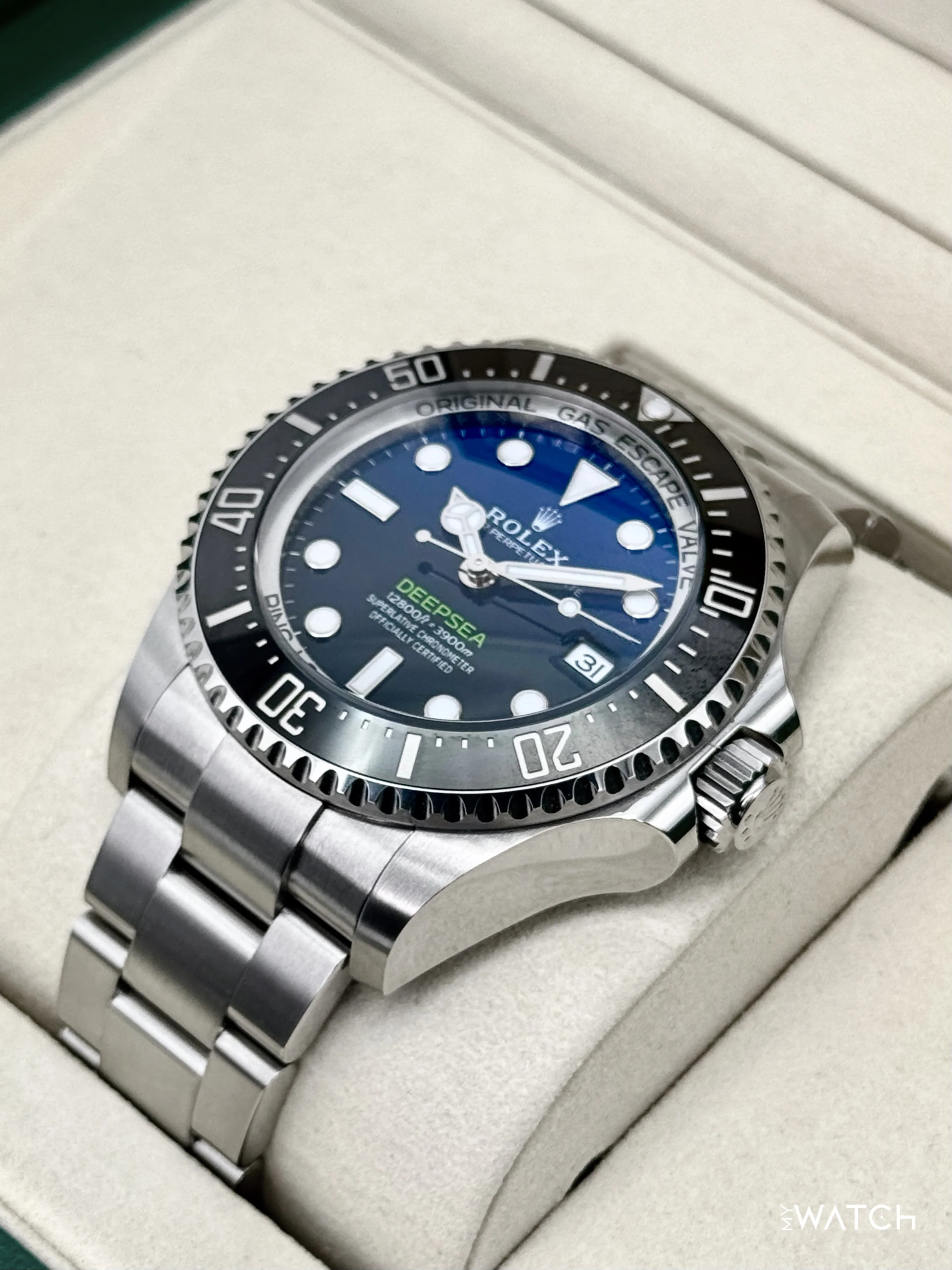 NEW 2026 Rolex Deepsea "James Cameron" 44mm 136660 Blue Dial - Image 5