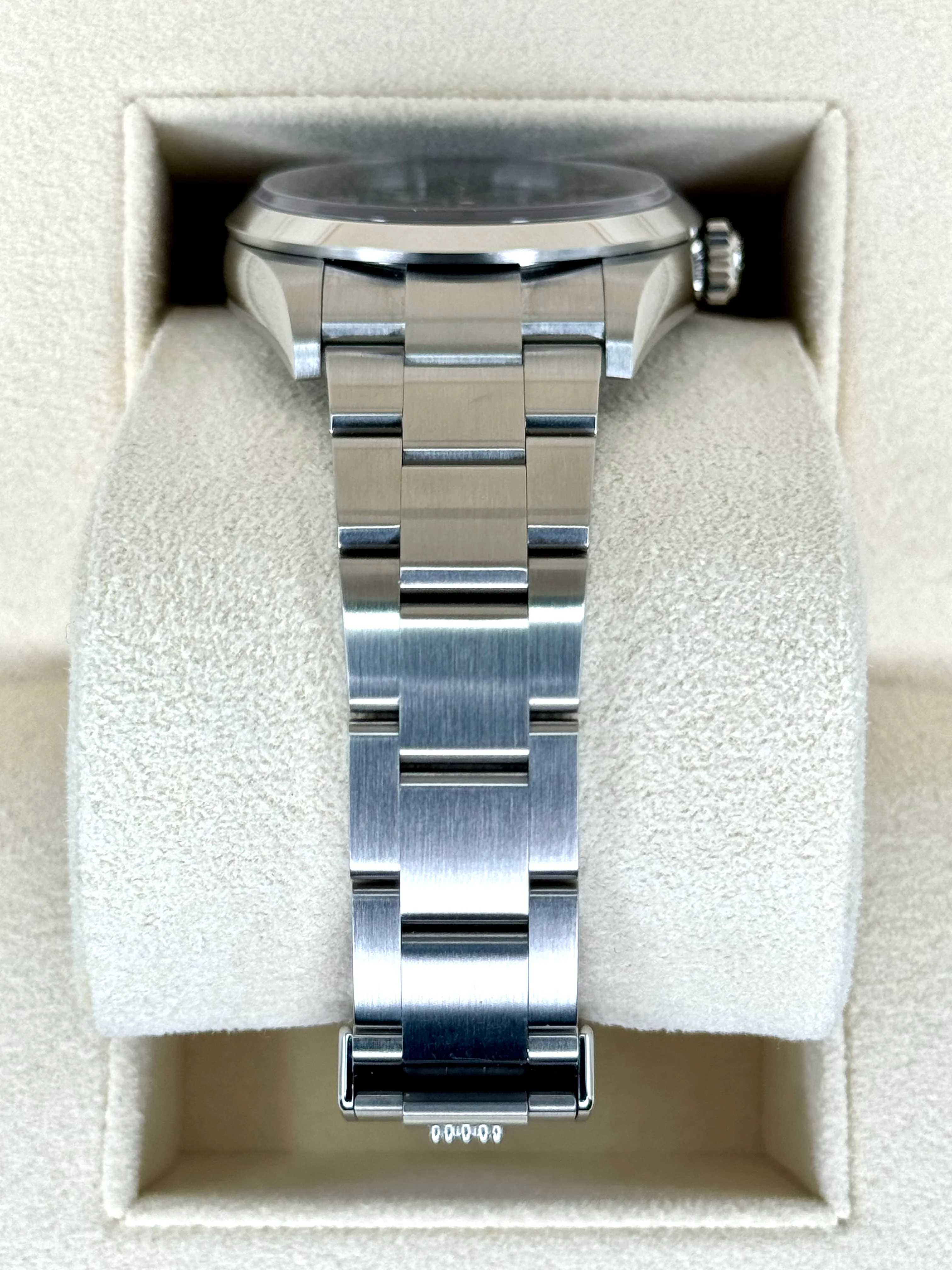 NEW 2026 Rolex Explorer 36mm 124270 Stainless Steel Black Dial - Image 3