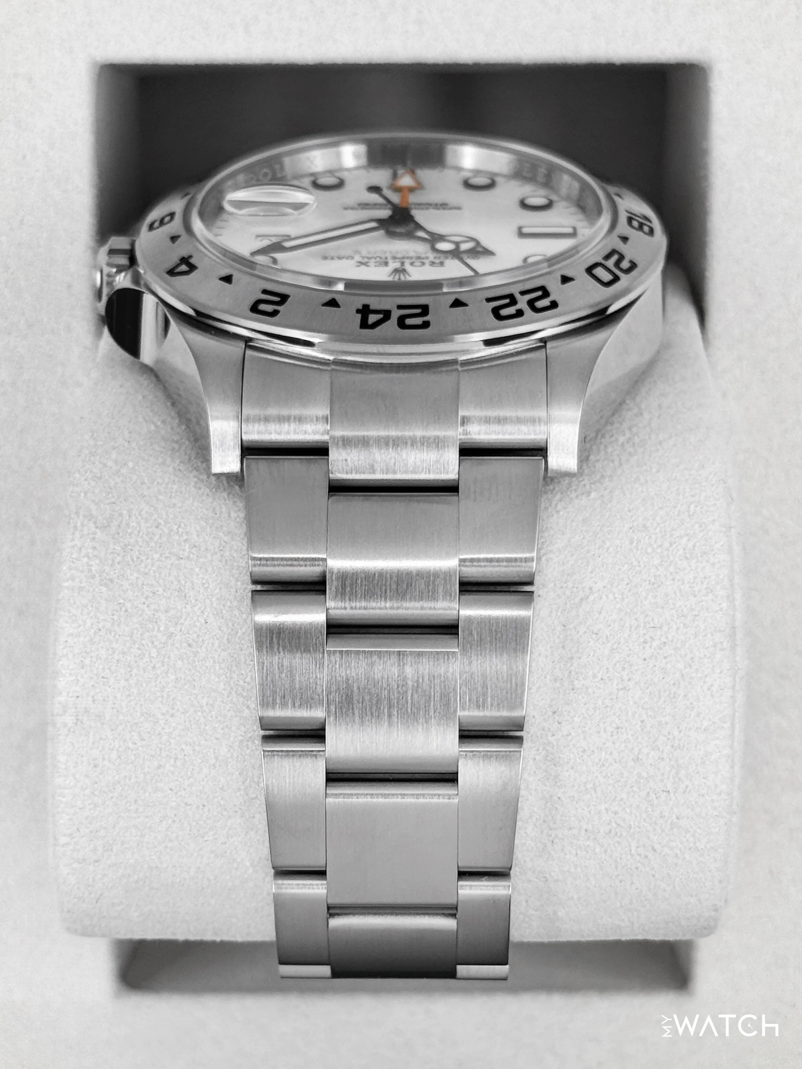 NEW 2026 Rolex Explorer II 42mm 226570 Polar White Dial - Image 4