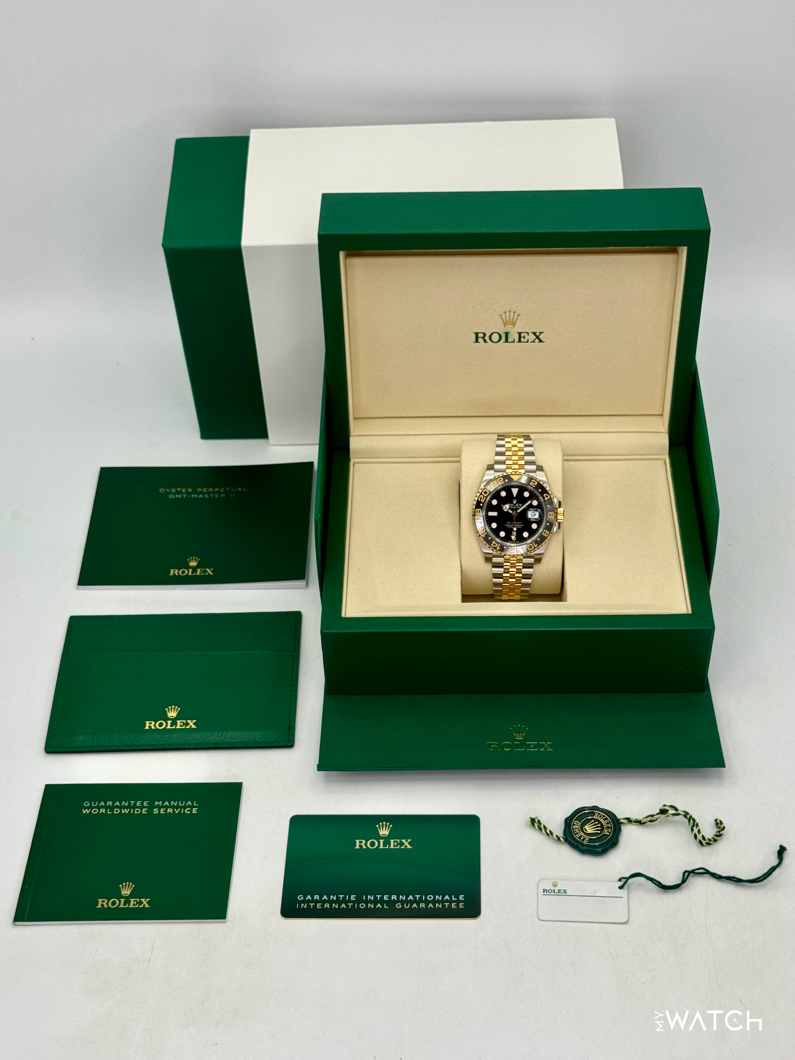 NEW 2026 Rolex GMT-Master II 40mm 126713GRNR Two-Tone Jubilee (STICKERED) - Image 10
