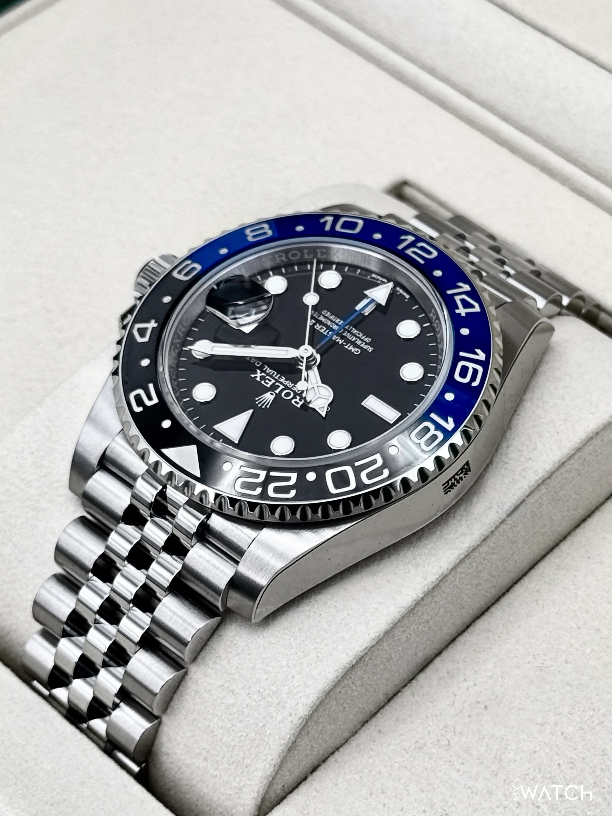 NEW 2026 Rolex GMT-Master II "Batgirl" 40mm 126710BLNR Jubilee - Image 7