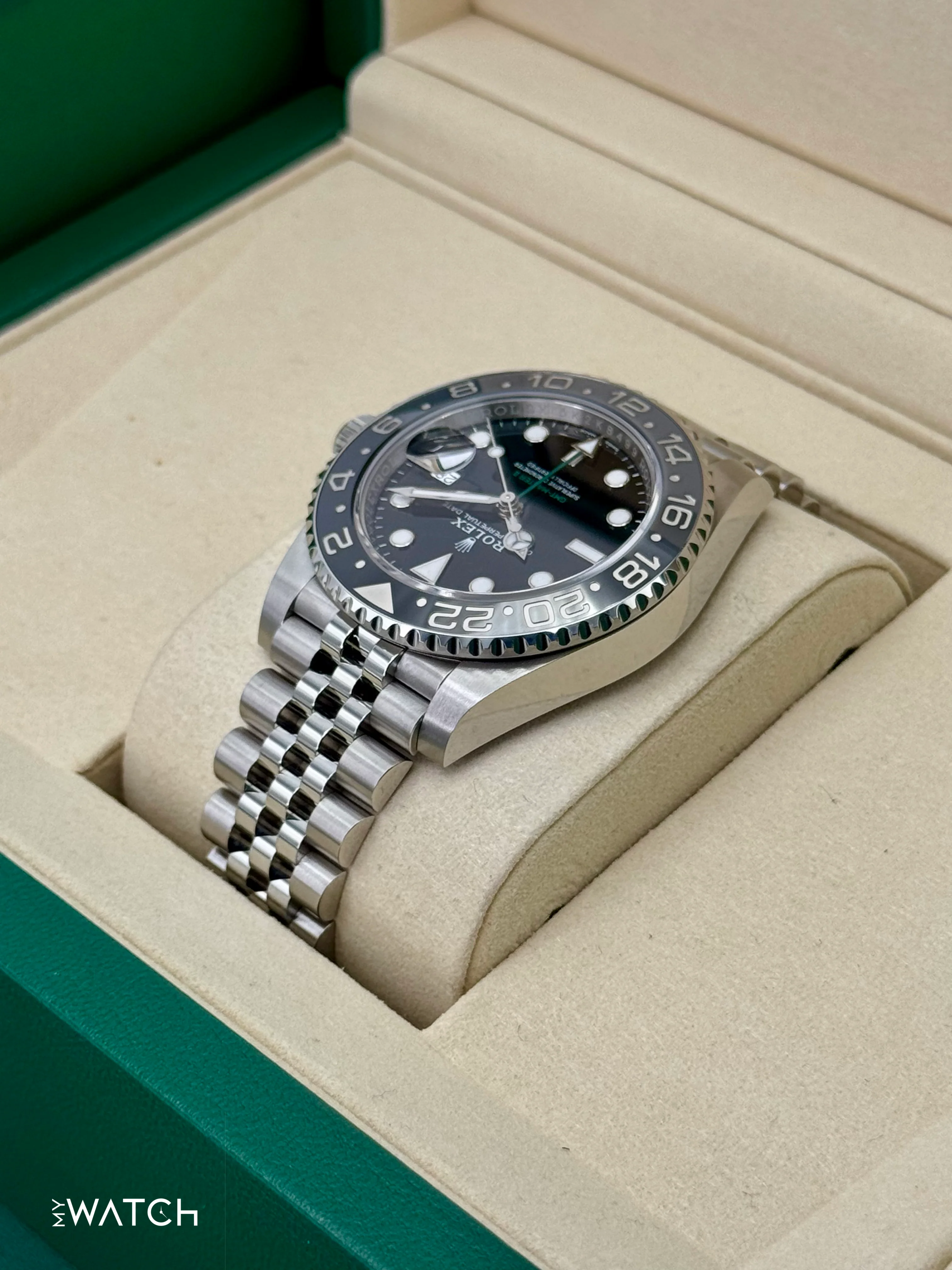 NEW 2026 Rolex GMT-Master II "Bruce Wayne" 40mm 126710GRNR Jubilee - Image 7