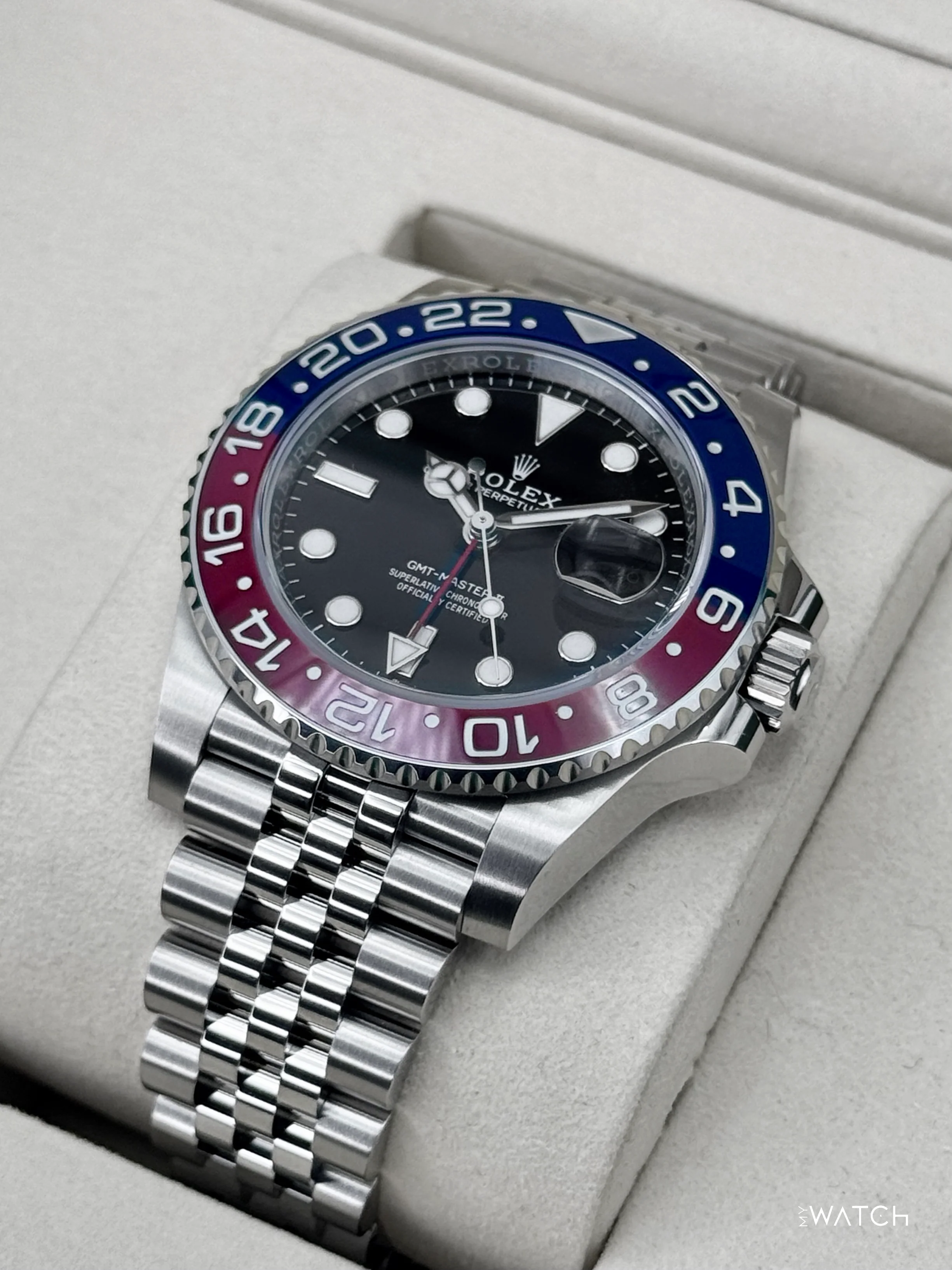 NEW 2026 Rolex GMT-Master II "Pepsi" 40mm 126710BLRO Jubilee (STICKERED) - Image 5