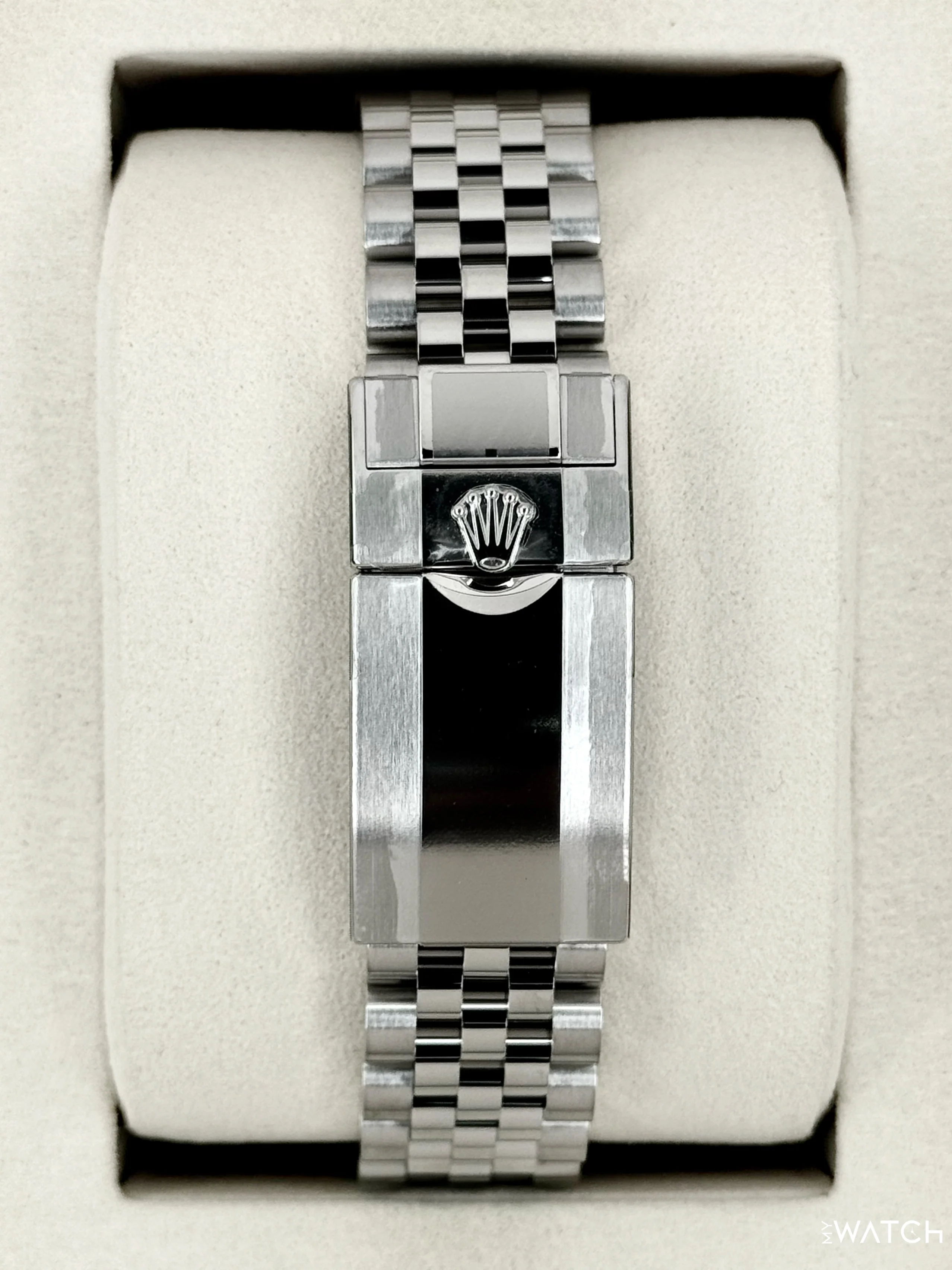 NEW 2026 Rolex GMT-Master II "Pepsi" 40mm 126710BLRO Jubilee (STICKERED) - Image 2