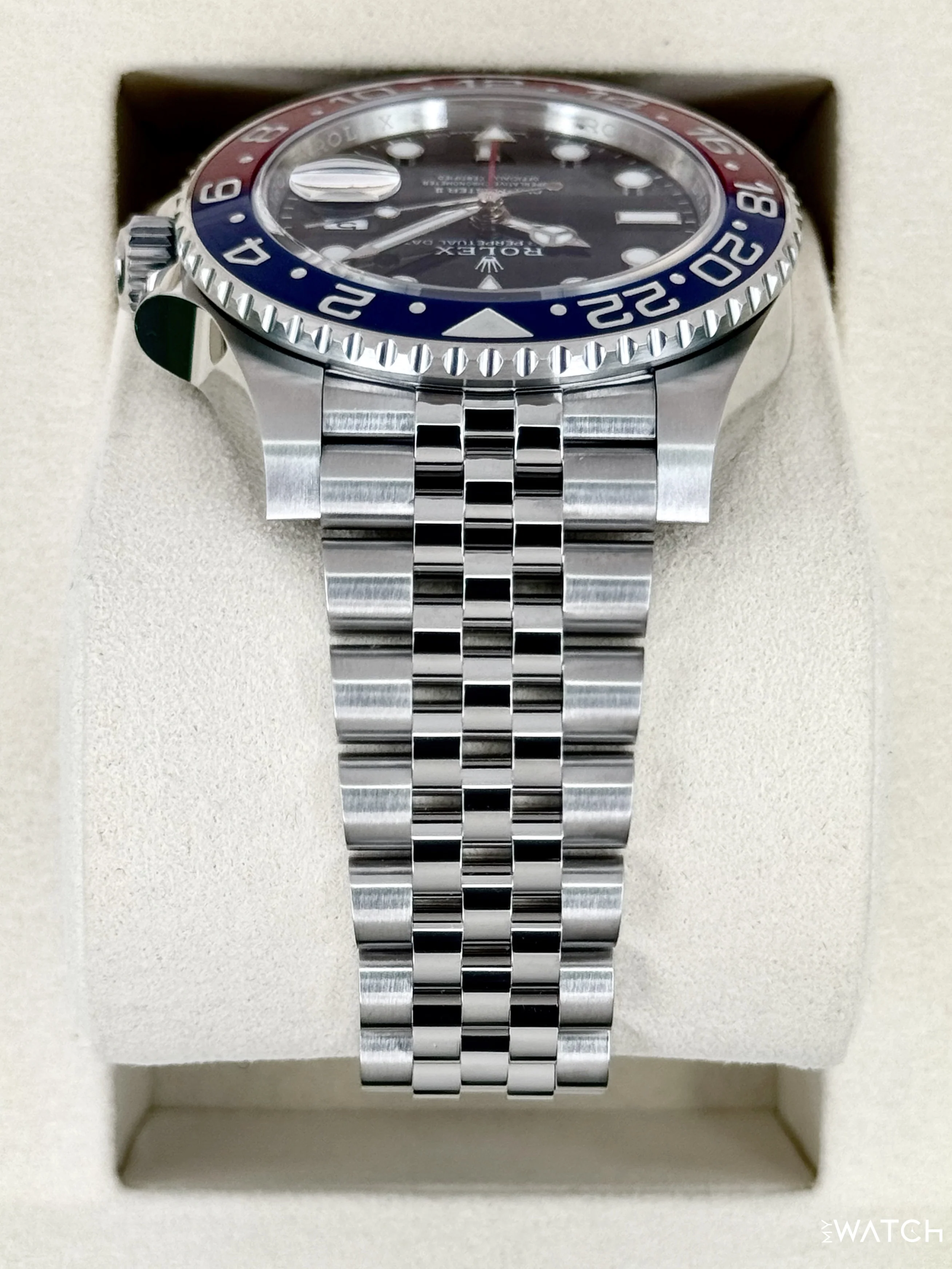 NEW 2026 Rolex GMT-Master II "Pepsi" 40mm 126710BLRO Jubilee (STICKERED) - Image 4