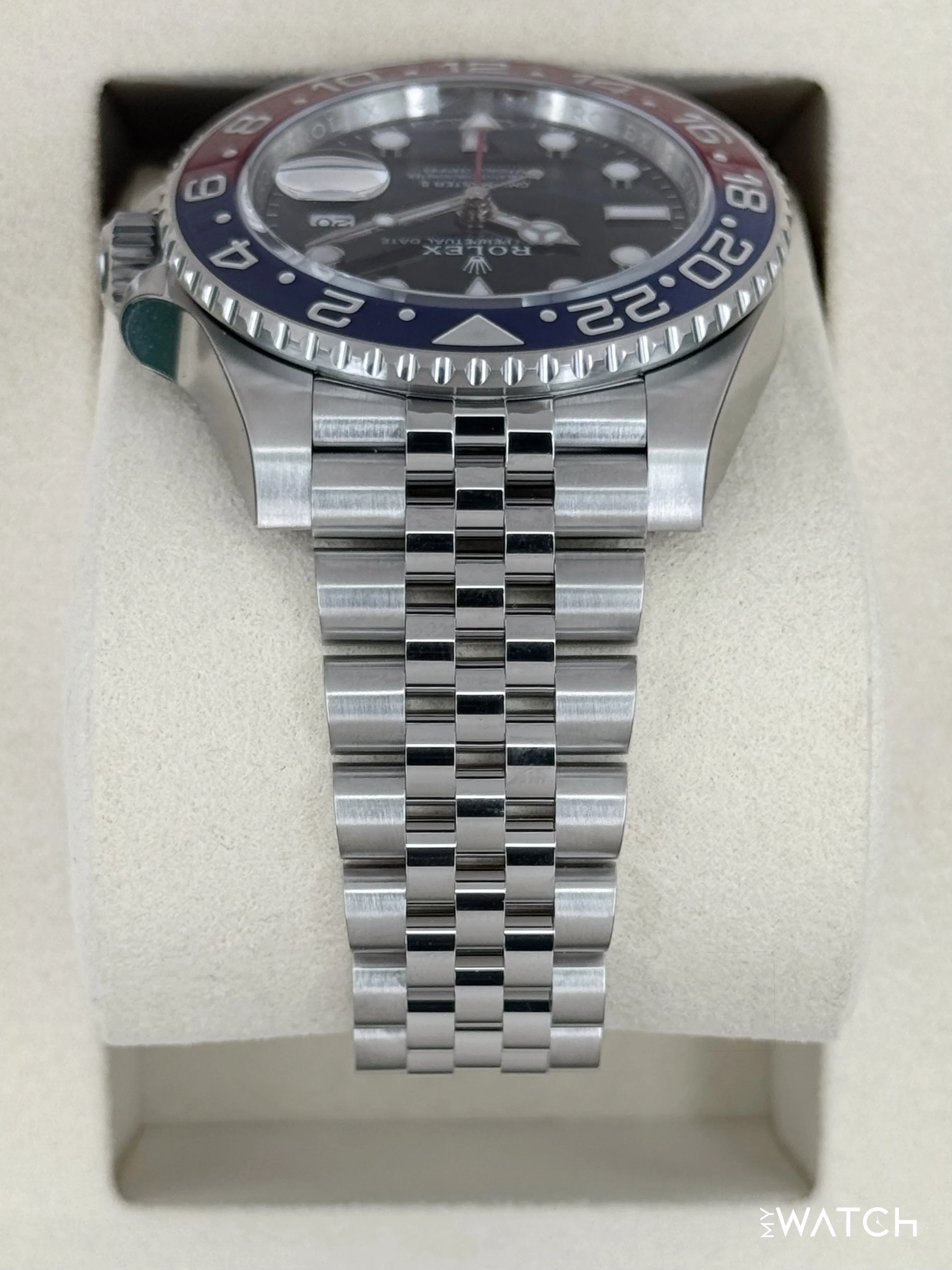 NEW 2026 Rolex GMT-Master II "Pepsi" 40mm 126710BLRO Jubilee (STICKERED) - Image 4