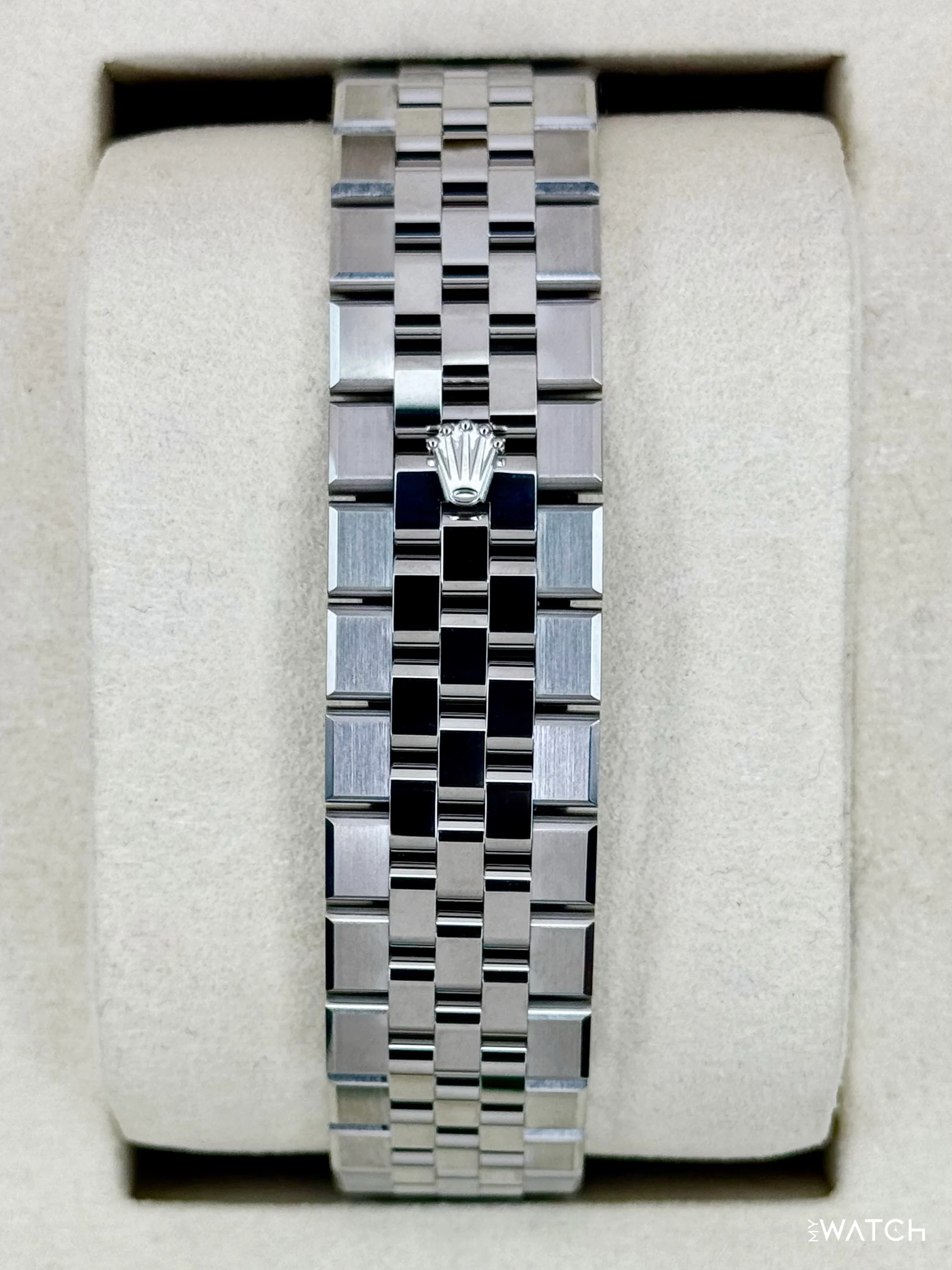 NEW 2026 Rolex Land-Dweller 36mm 127234 Stainless Steel Flat Jubilee White Dial - Image 2