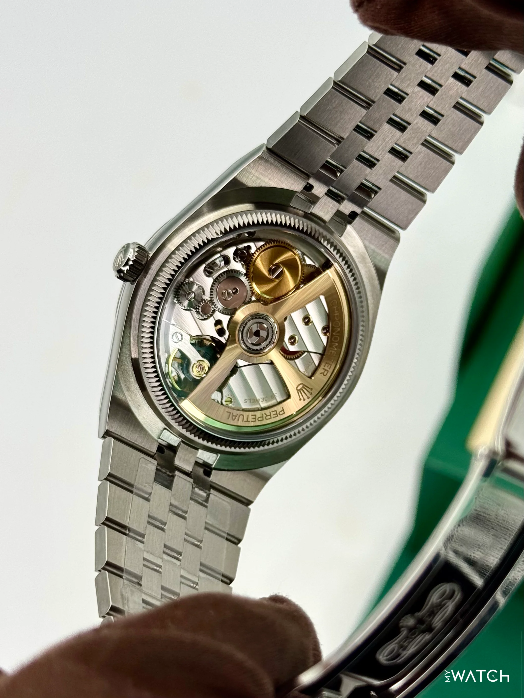 NEW 2026 Rolex Land-Dweller 36mm 127234 Stainless Steel Flat Jubilee White Dial - Image 9