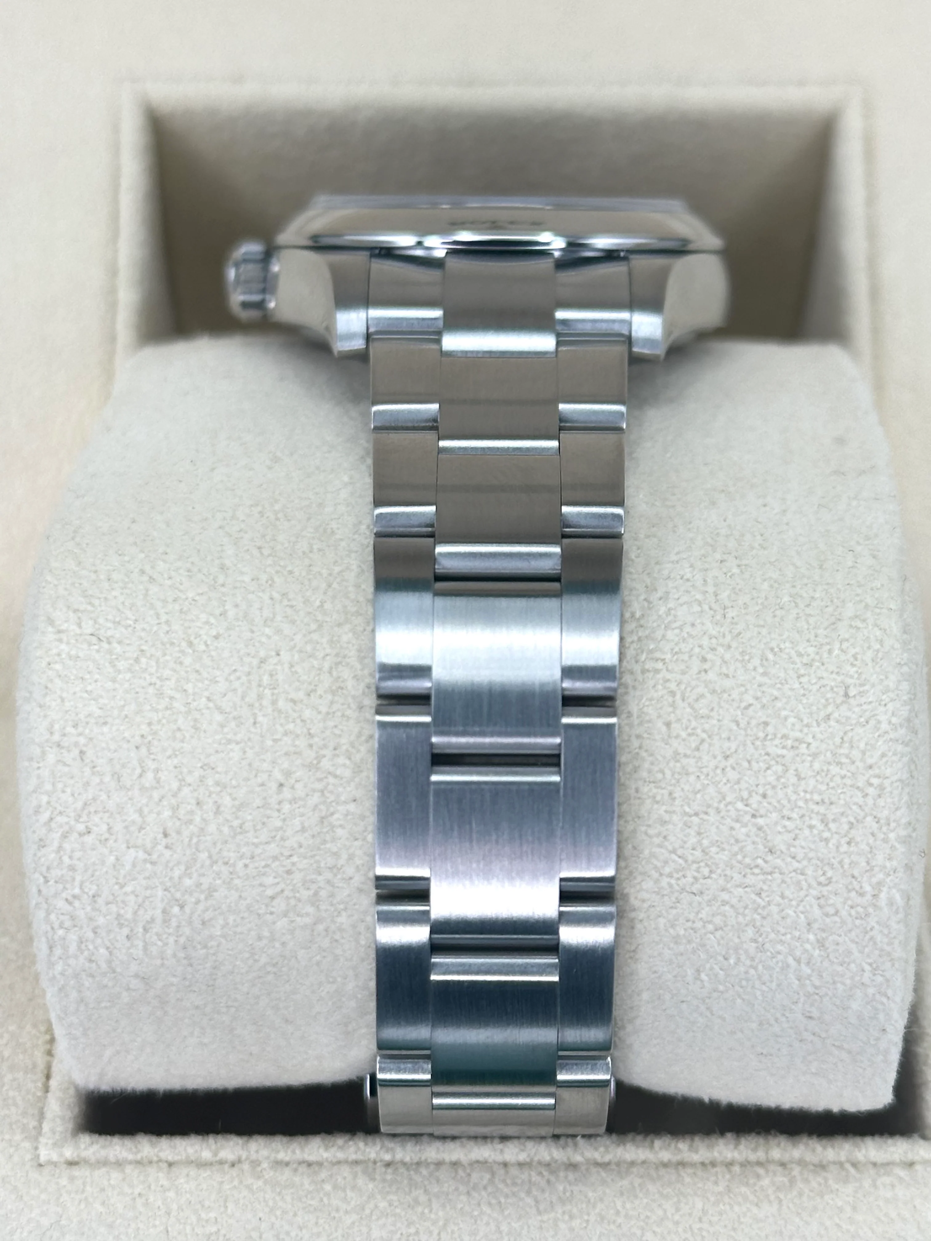 NEW 2026 Rolex Oyster Perpetual 31mm 277200 Turquoise Tiffany Blue Dial - Image 4
