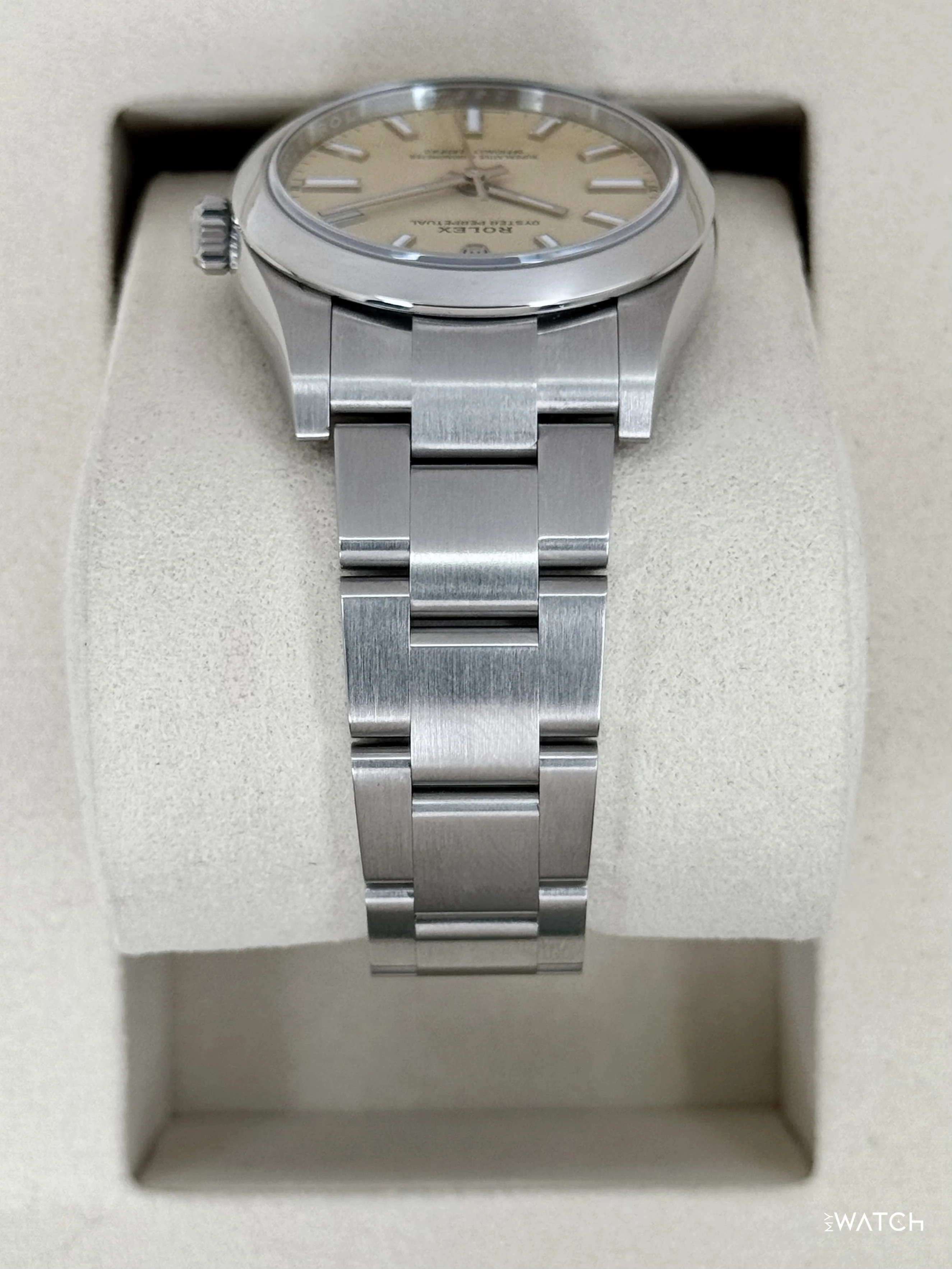 NEW 2026 Rolex Oyster Perpetual 34mm 124200 Stainless Steel Beige Dial - Image 4