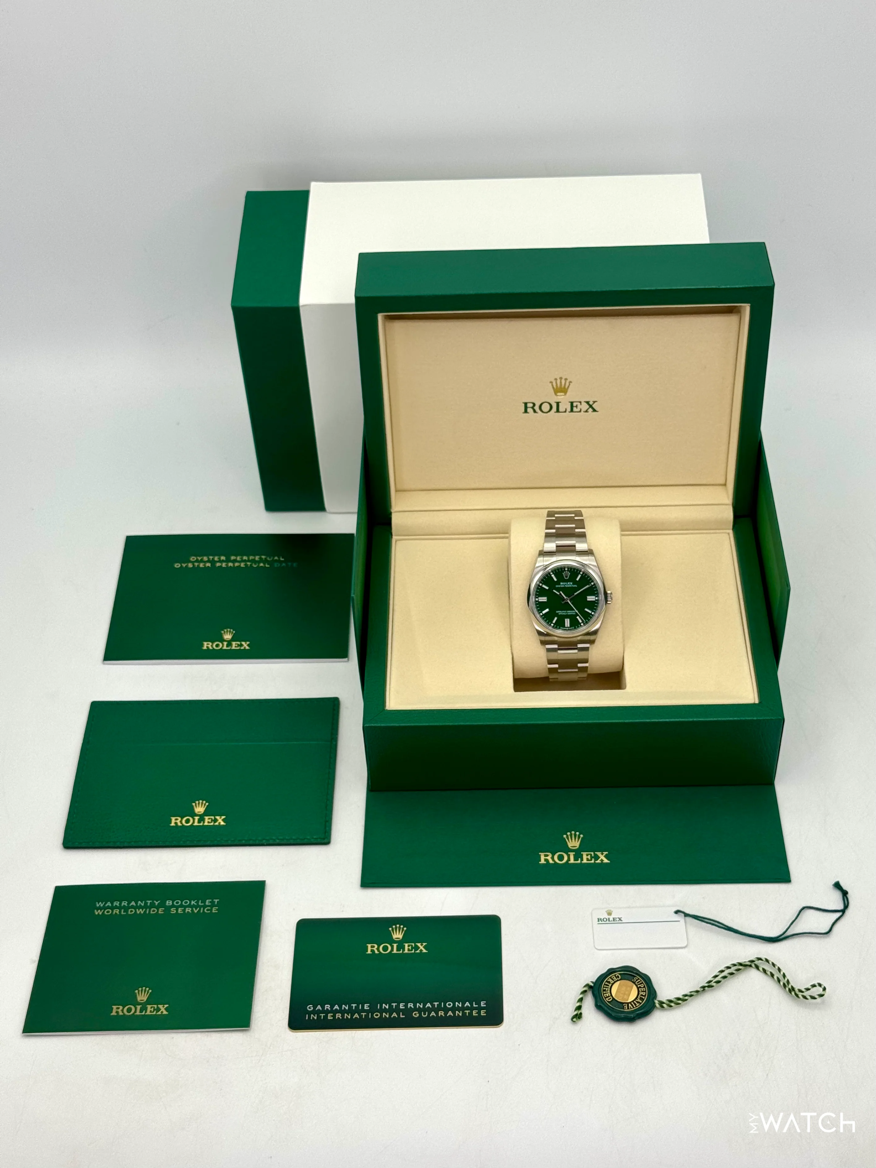 NEW 2026 Rolex Oyster Perpetual 36mm 126000 Green Dial - Image 10