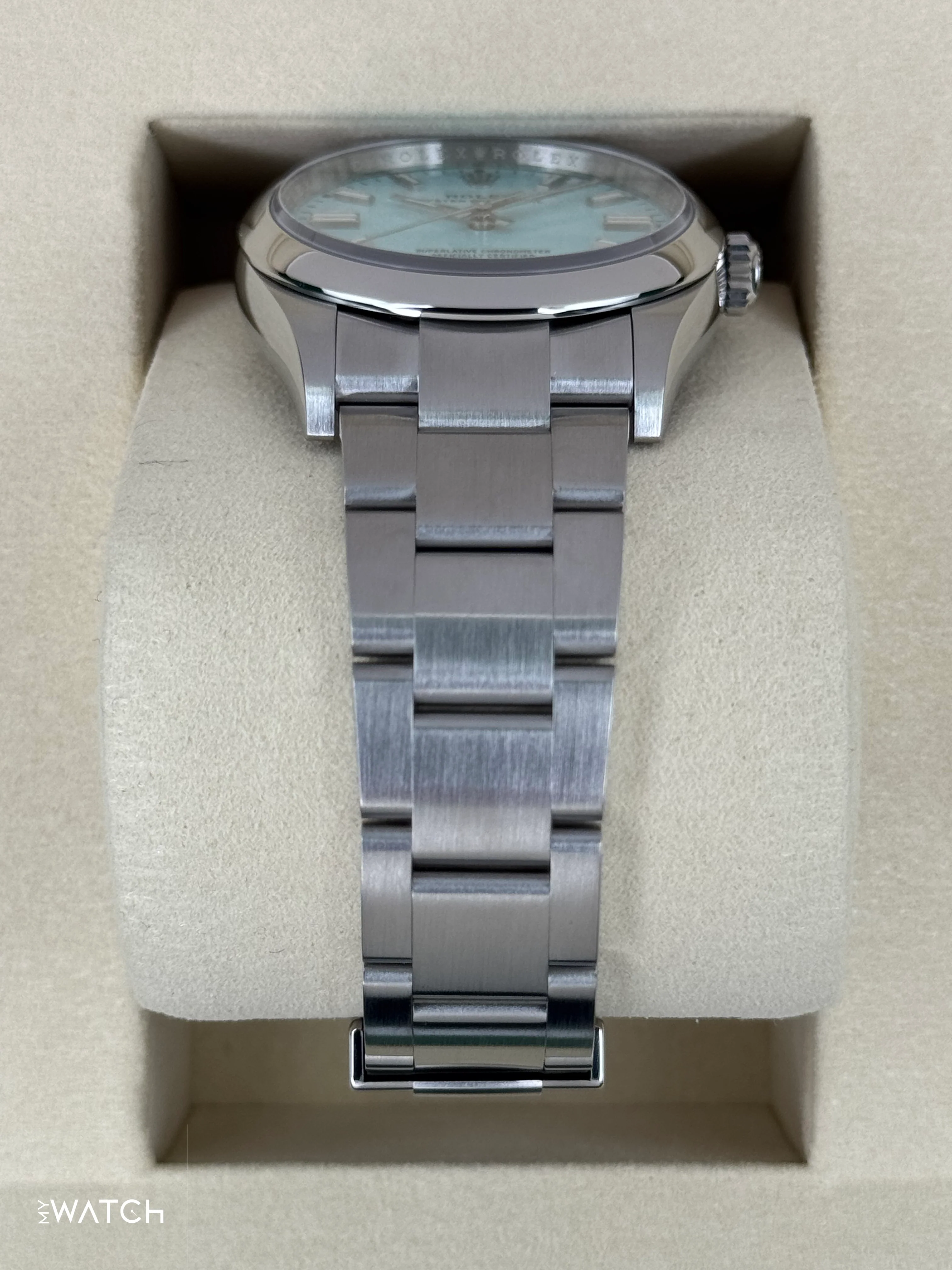 NEW 2026 Rolex Oyster Perpetual 36mm 126000 Tiffany Blue Dial - Image 3