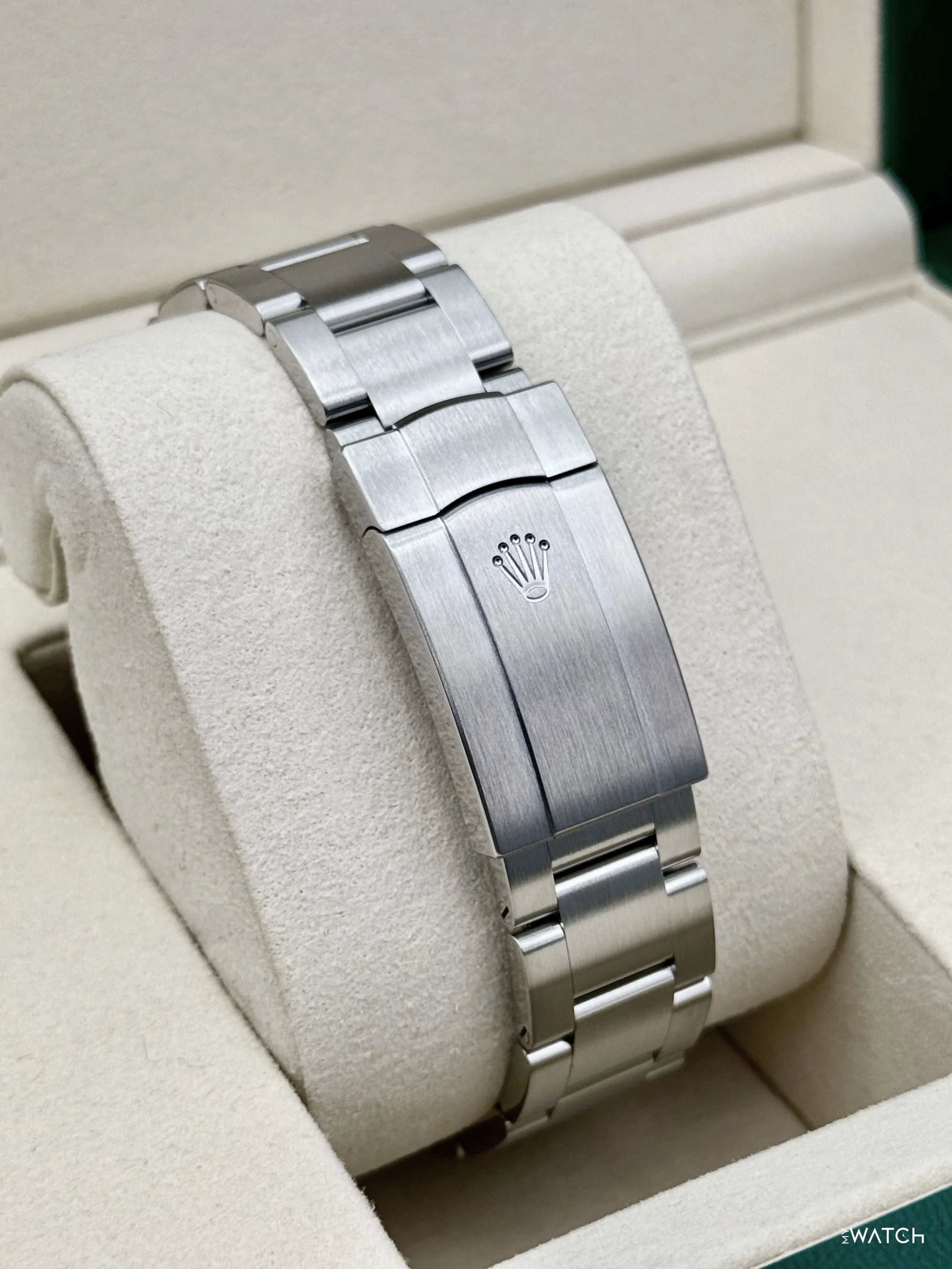 NEW 2026 Rolex Oyster Perpetual 41mm 134300 Beige Dial - Image 2