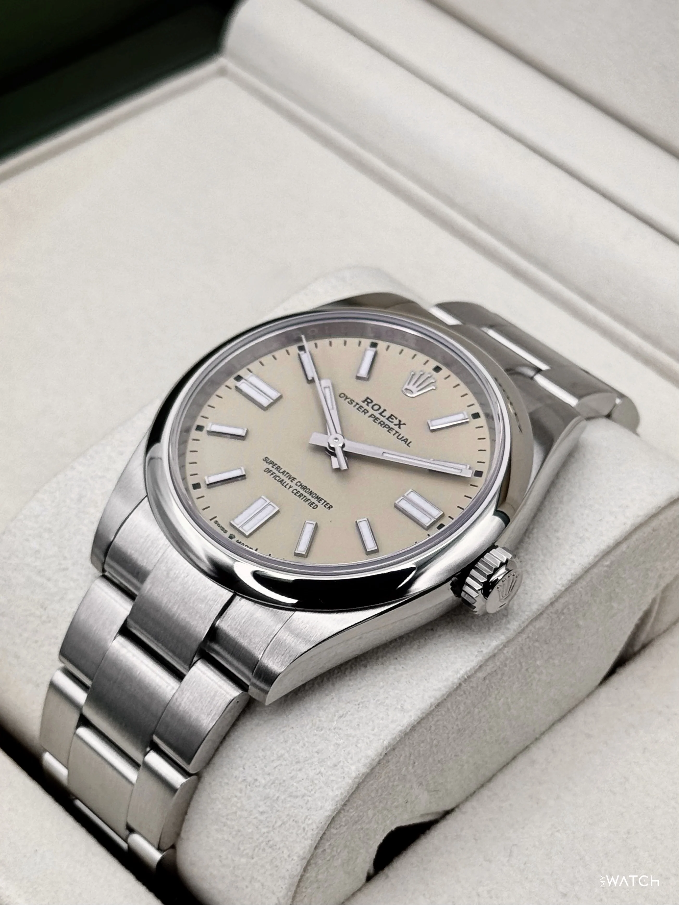 NEW 2026 Rolex Oyster Perpetual 41mm 134300 Beige Dial - Image 5