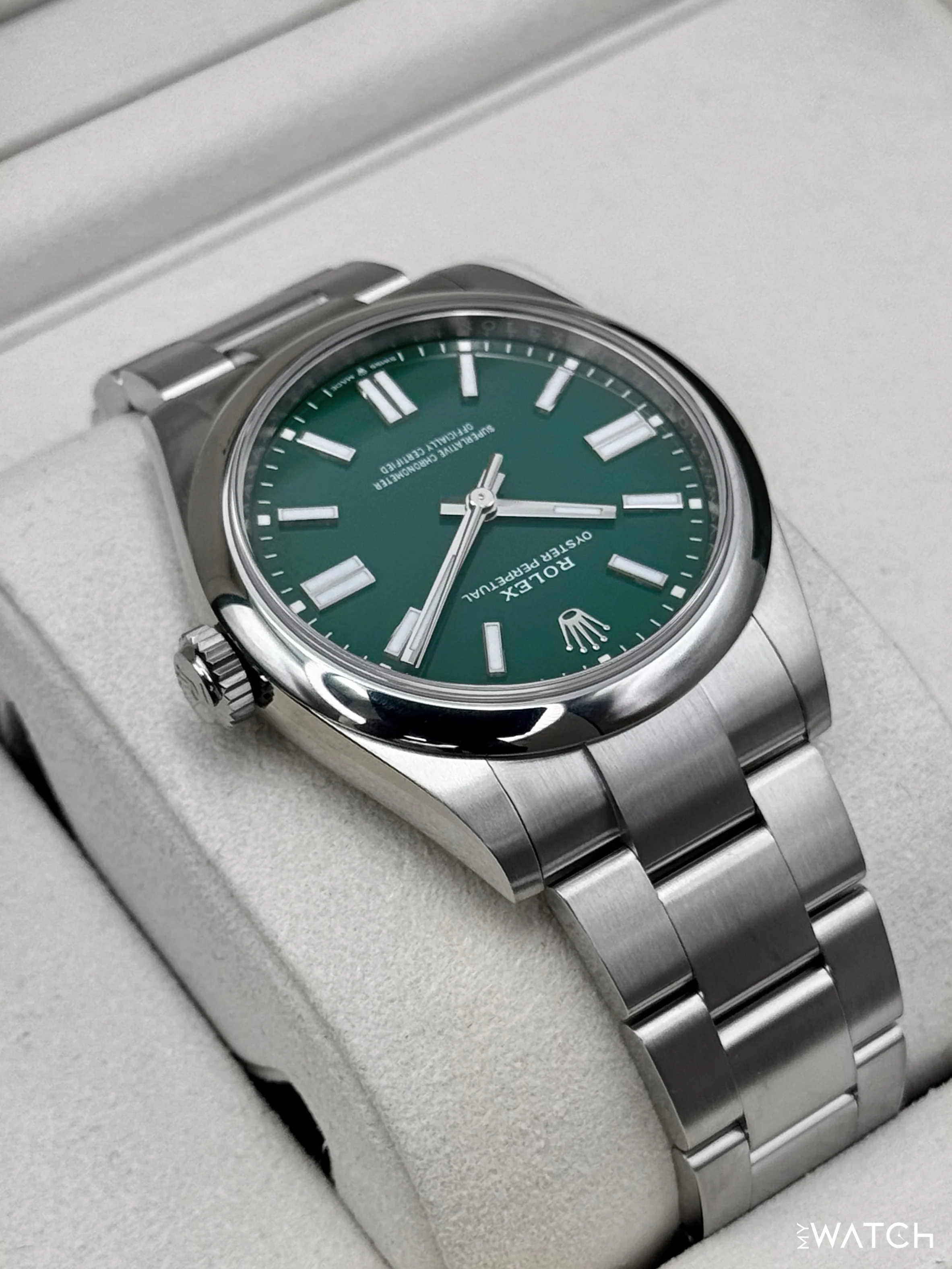 NEW 2026 Rolex Oyster Perpetual 41mm 134300 Green Dial - Image 8