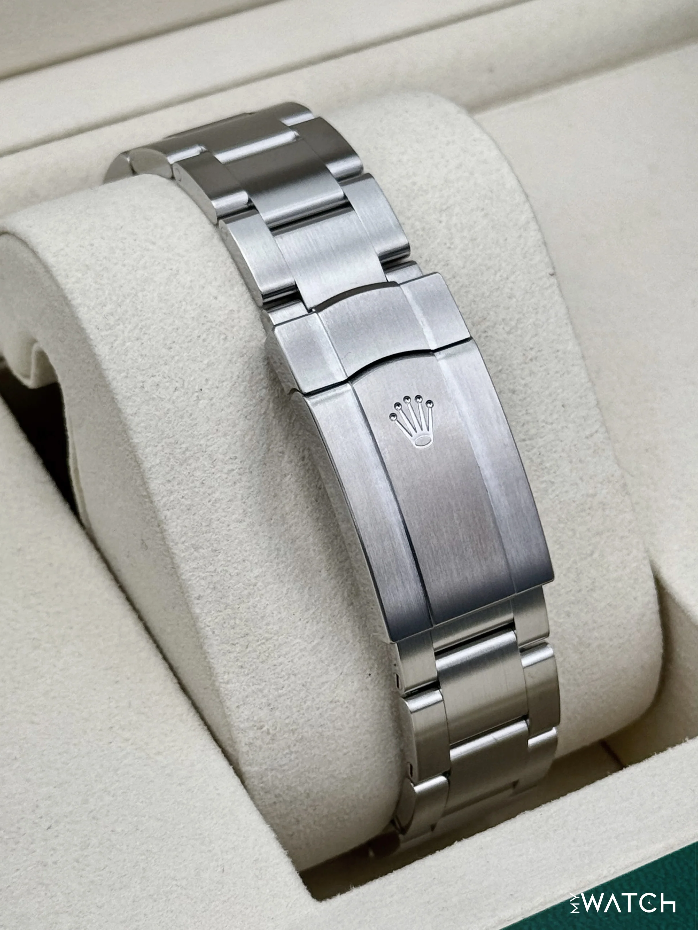 NEW 2026 Rolex Oyster Perpetual 41mm 134300 Silver Dial - Image 2