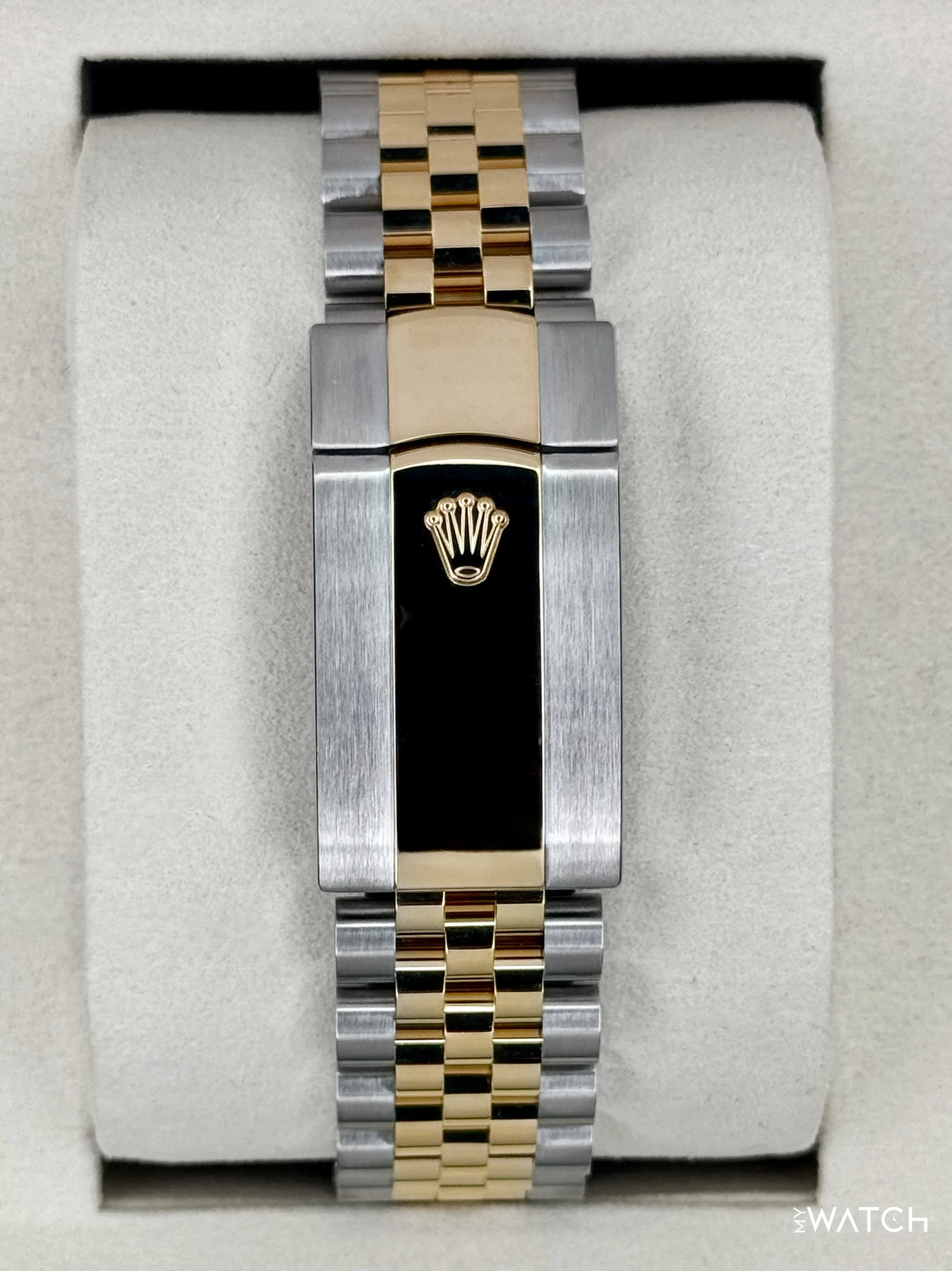 NEW 2026 Rolex Sky-Dweller 42mm 336933 Jubilee Champagne Dial - Image 2