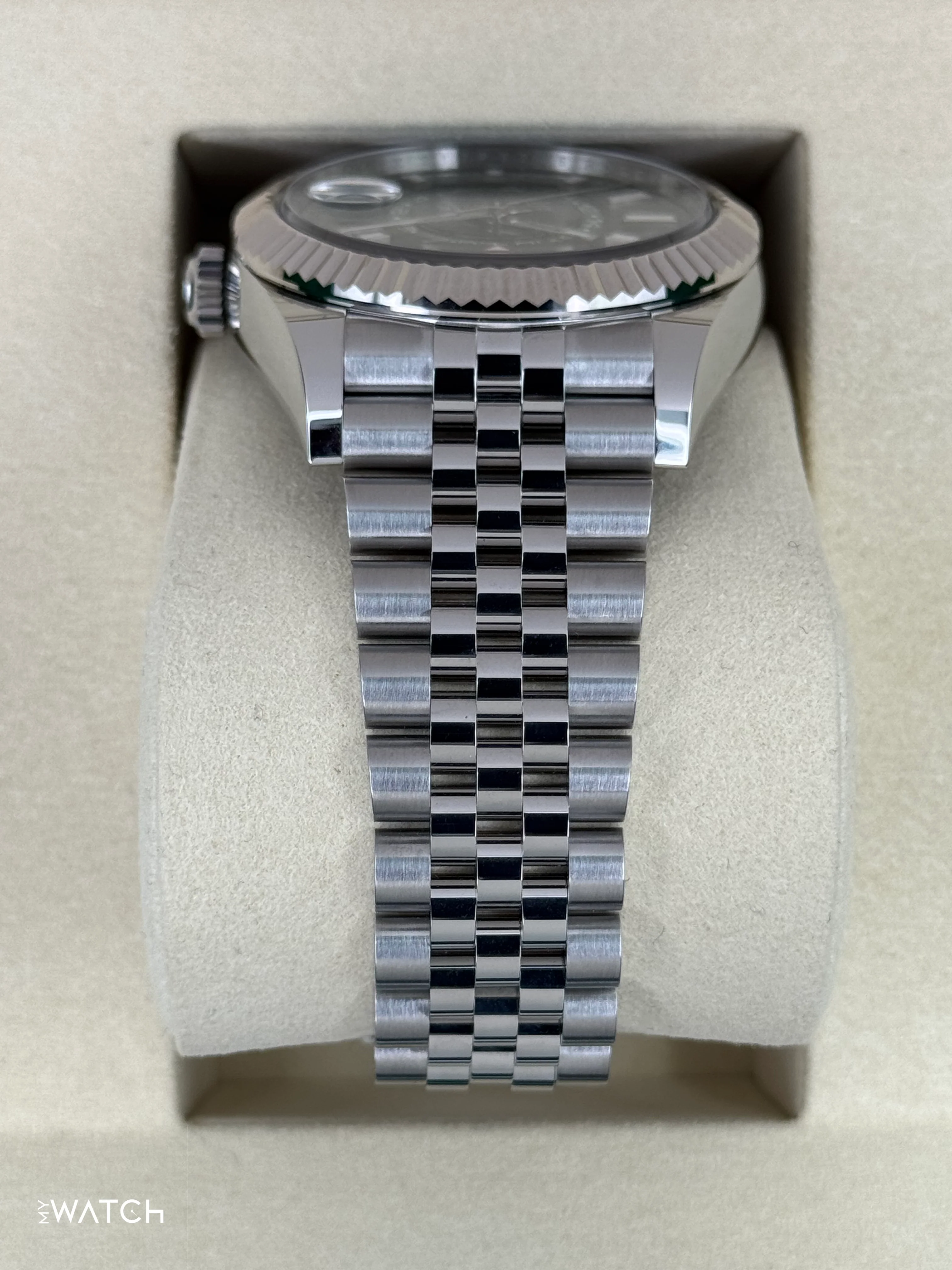 NEW 2026 Rolex Sky-Dweller 42mm 336934 Jubilee Green Dial - Image 4