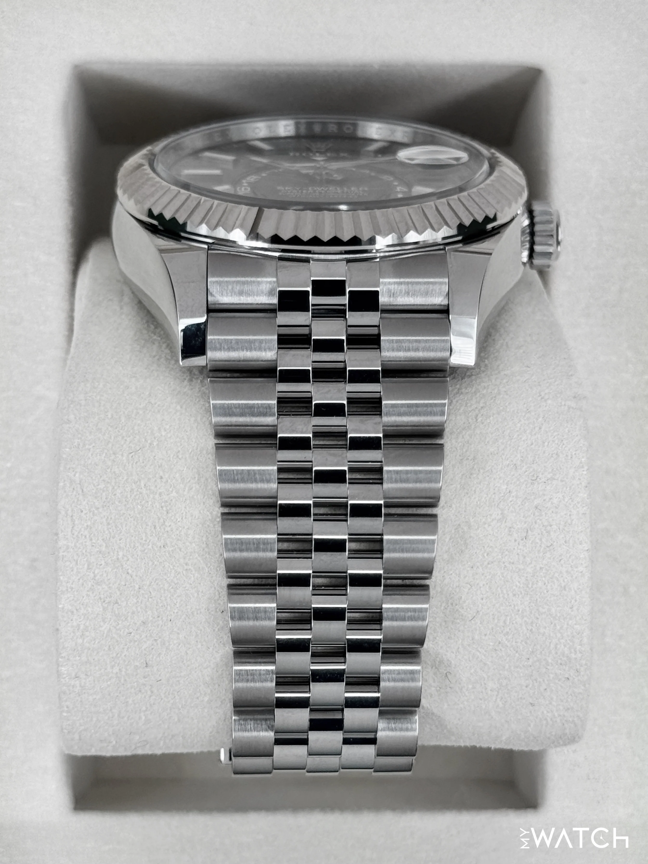 NEW 2026 Rolex Sky-Dweller 42mm 336934 Jubilee Green Dial (STICKERED) - Image 3