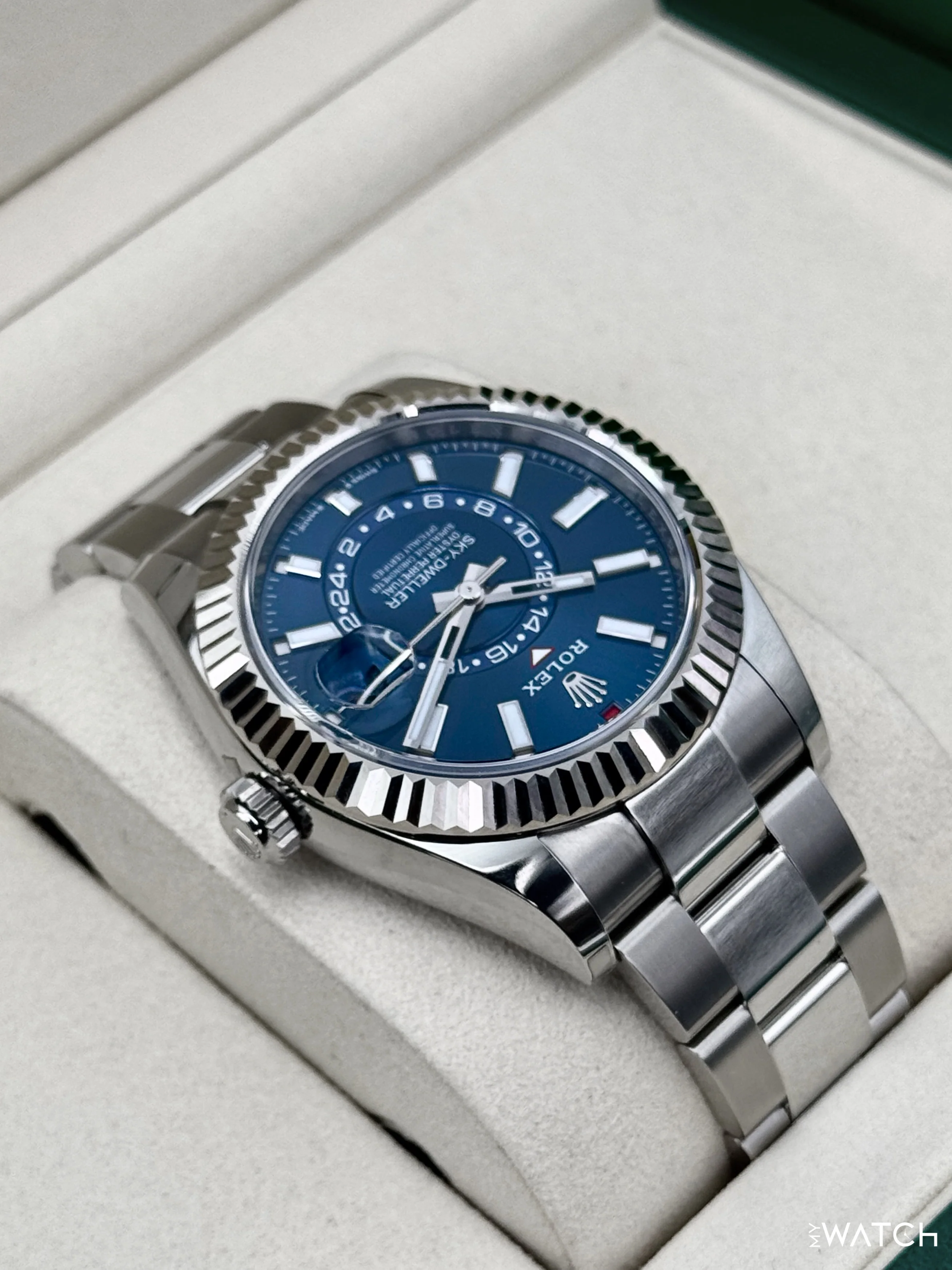 NEW 2026 Rolex Sky-Dweller 42mm 336934 Oyster Blue Dial - Image 7