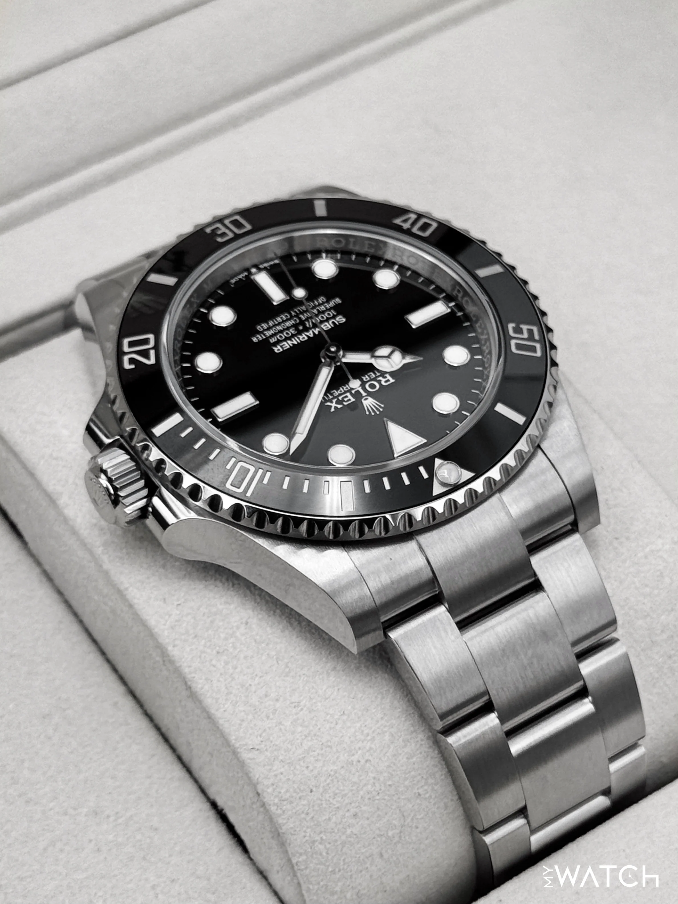 NEW 2026 Rolex Submariner 41mm 124060 Stainless Steel Black Dial - Image 8