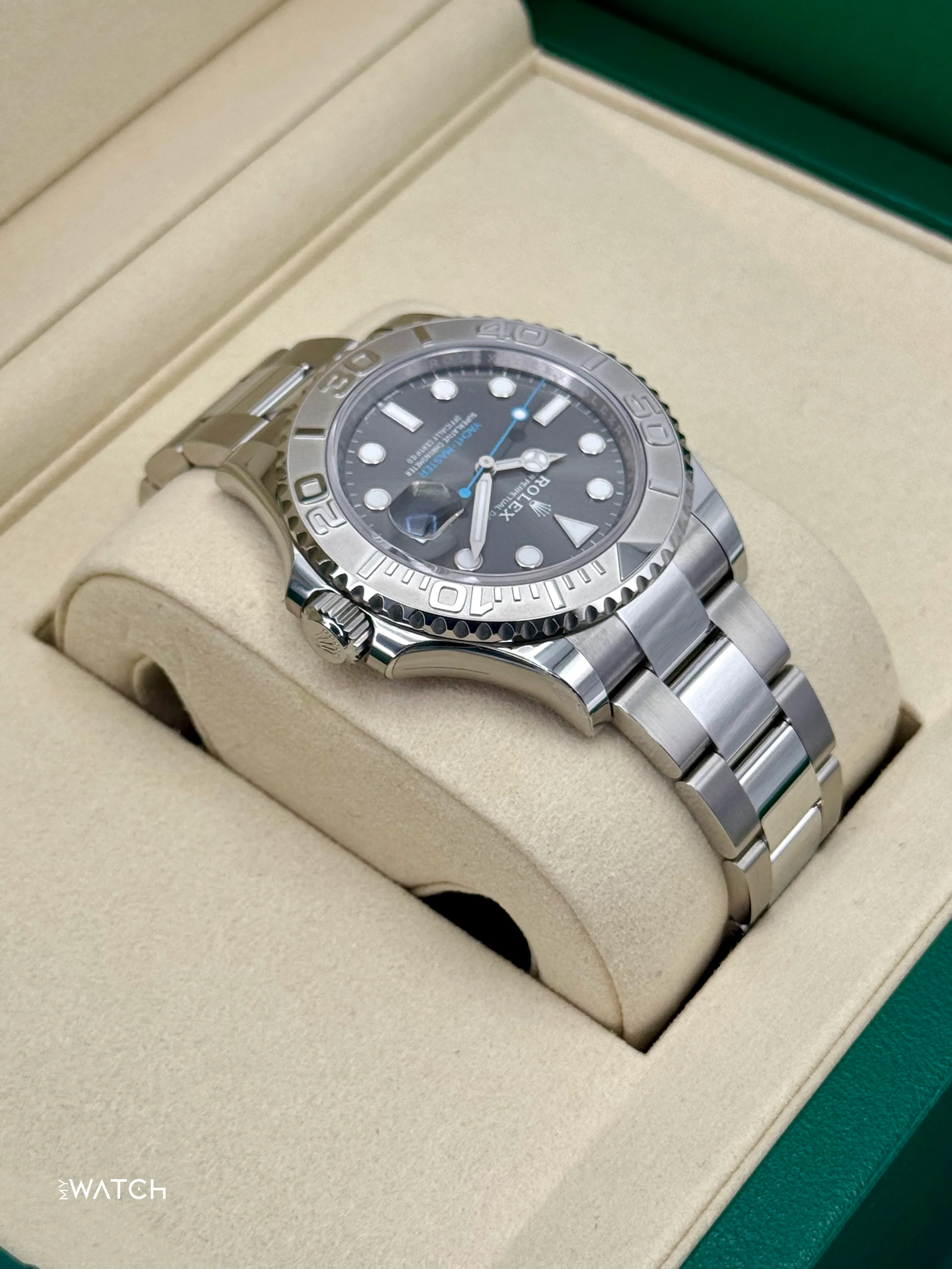 NEW 2026 Rolex Yacht-Master 40mm 126622 Stainless Steel Rhodium Dial - Image 8
