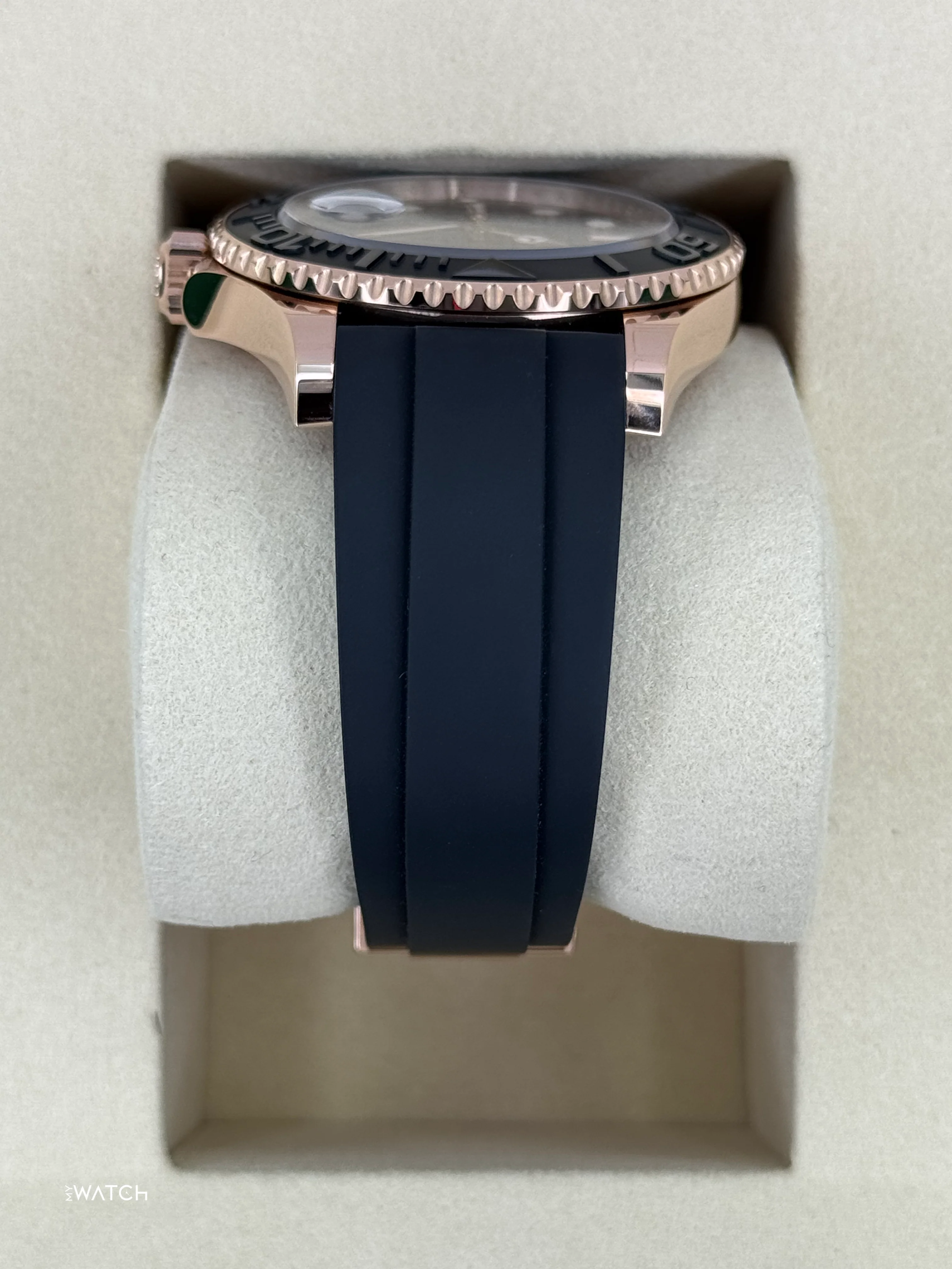 NEW 2026 Rolex Yacht-Master 40mm 126655 Rose Gold Oysterflex Black Dial - Image 4