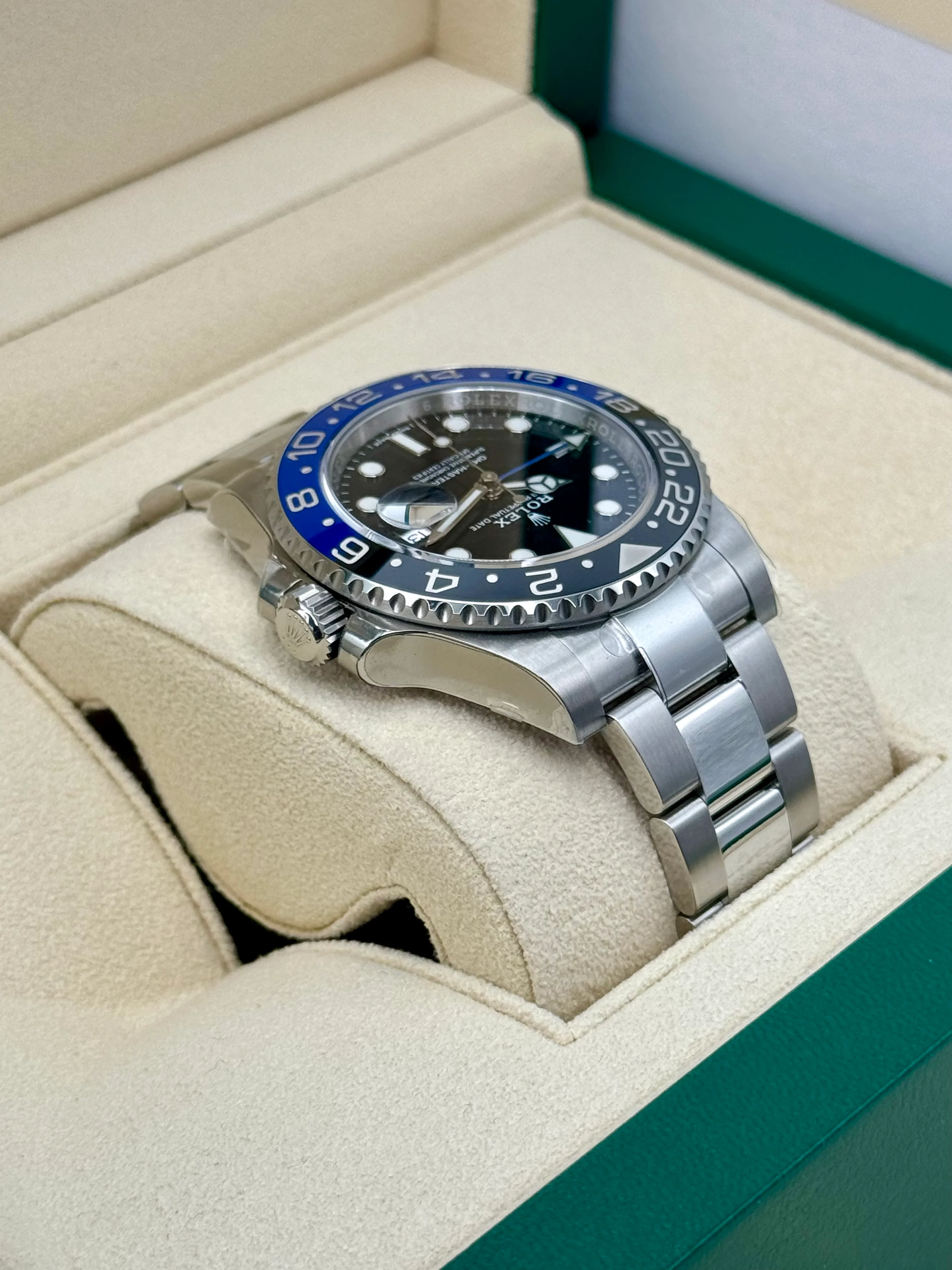 NEW OLD STOCK 2017 Rolex GMT-Master II "Batman" 40mm 116710BLNR Oyster - Image 8