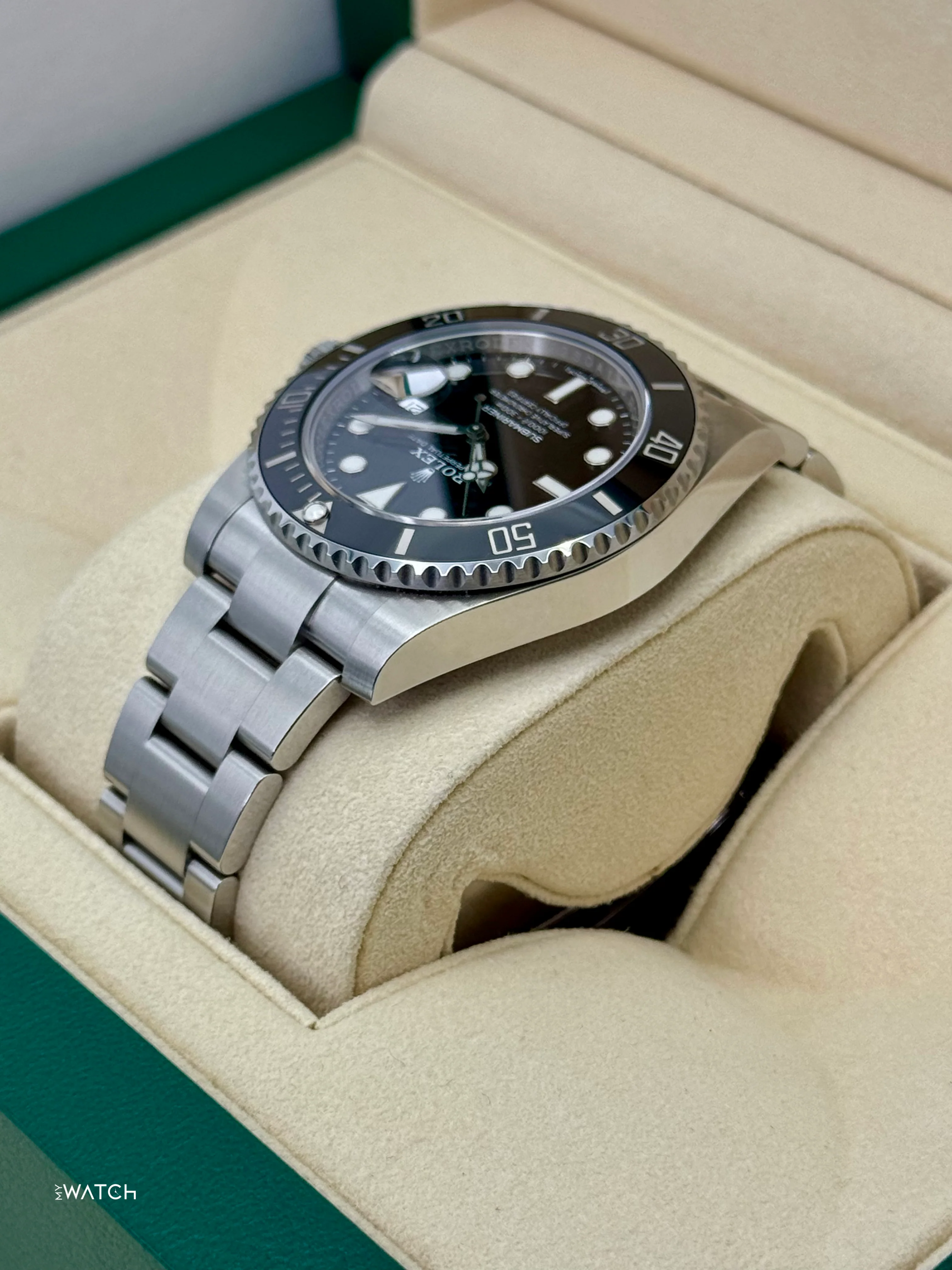 NEW OLD STOCK 2020 Rolex Submariner 40mm 116610LN Stainless Steel Black Dial - Image 7