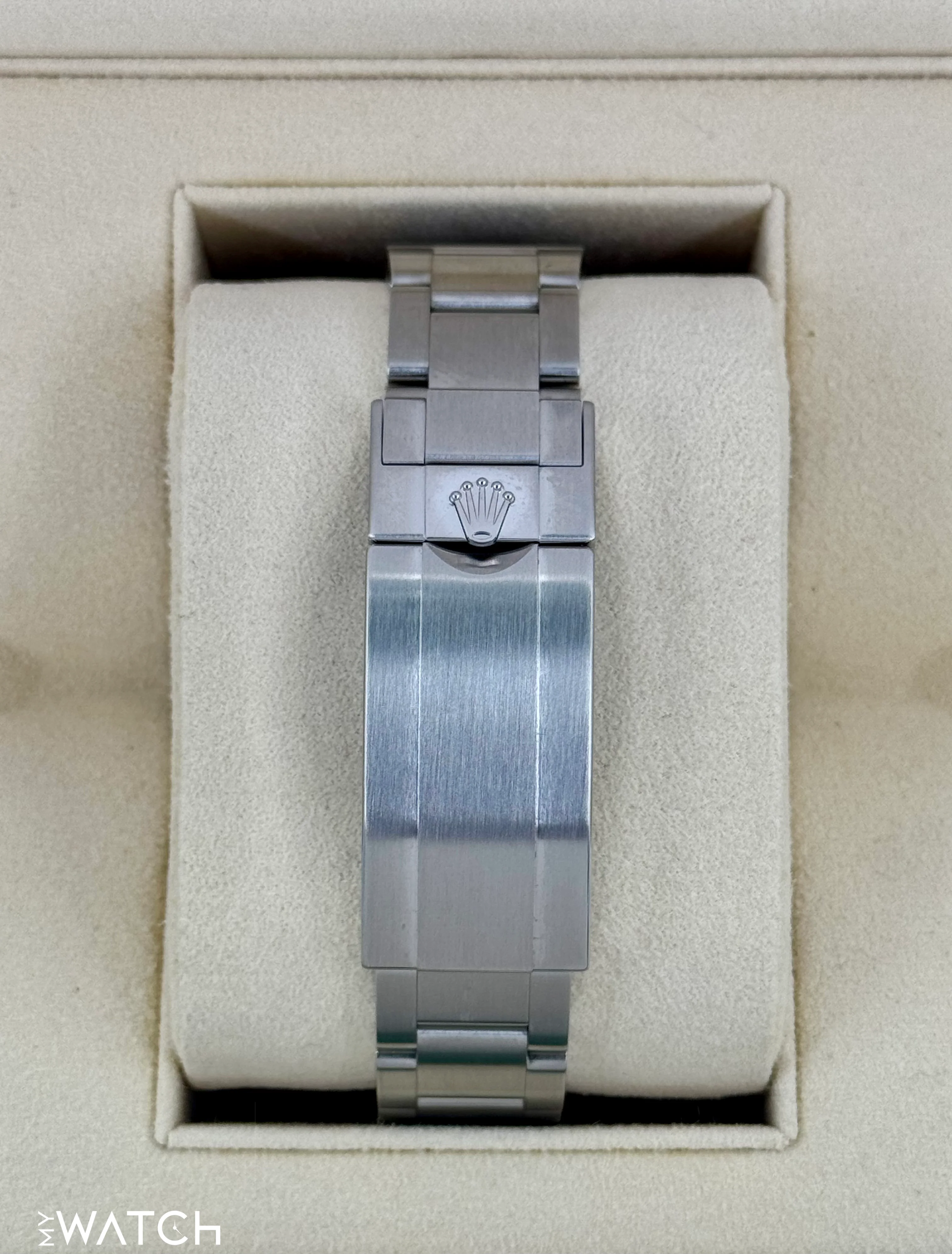 NEW OLD STOCK 2020 Rolex Submariner “Hulk” 40mm 116610LV Green Dial - Image 2