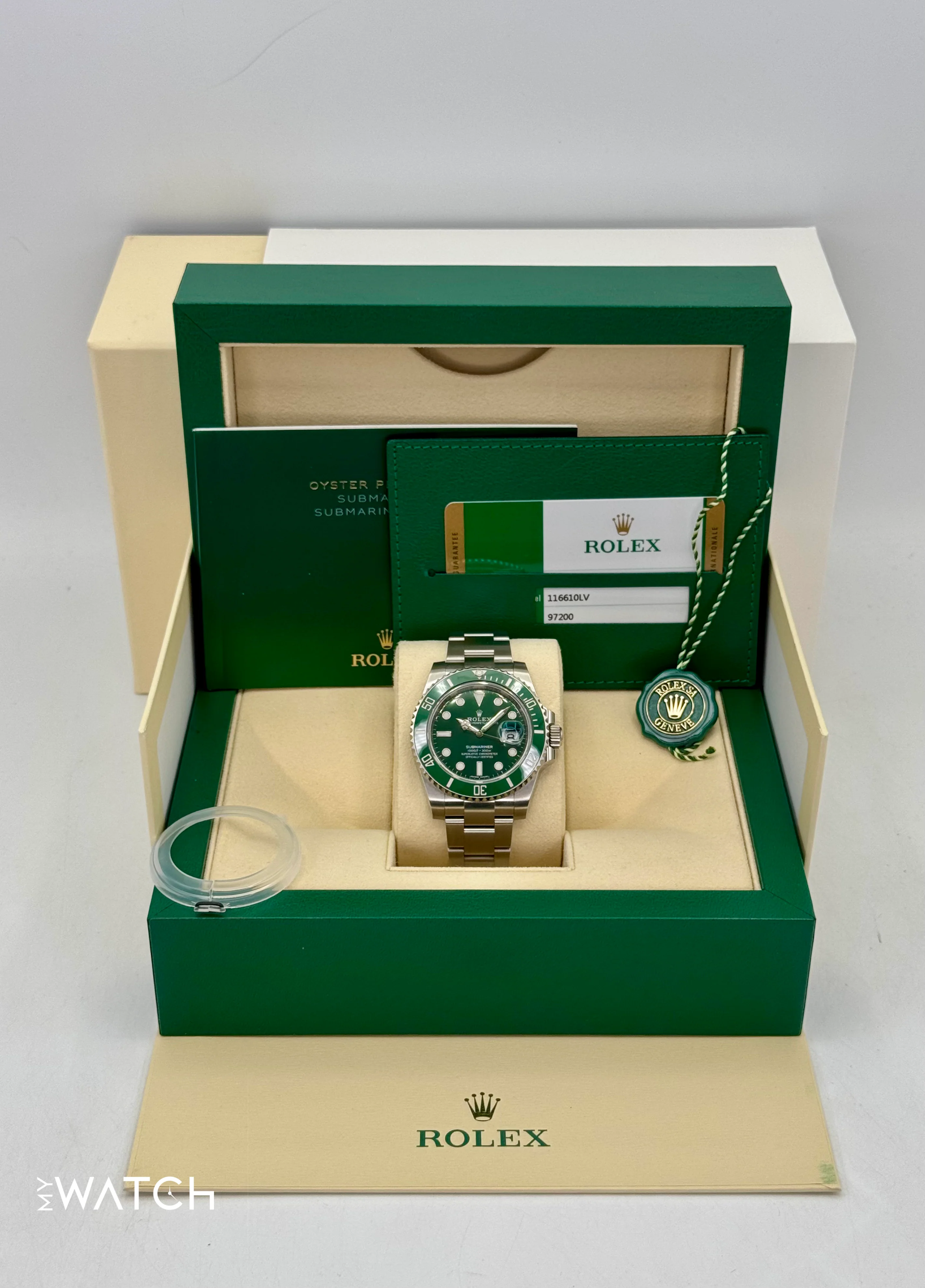 NEW OLD STOCK 2020 Rolex Submariner “Hulk” 40mm 116610LV Green Dial - Image 9