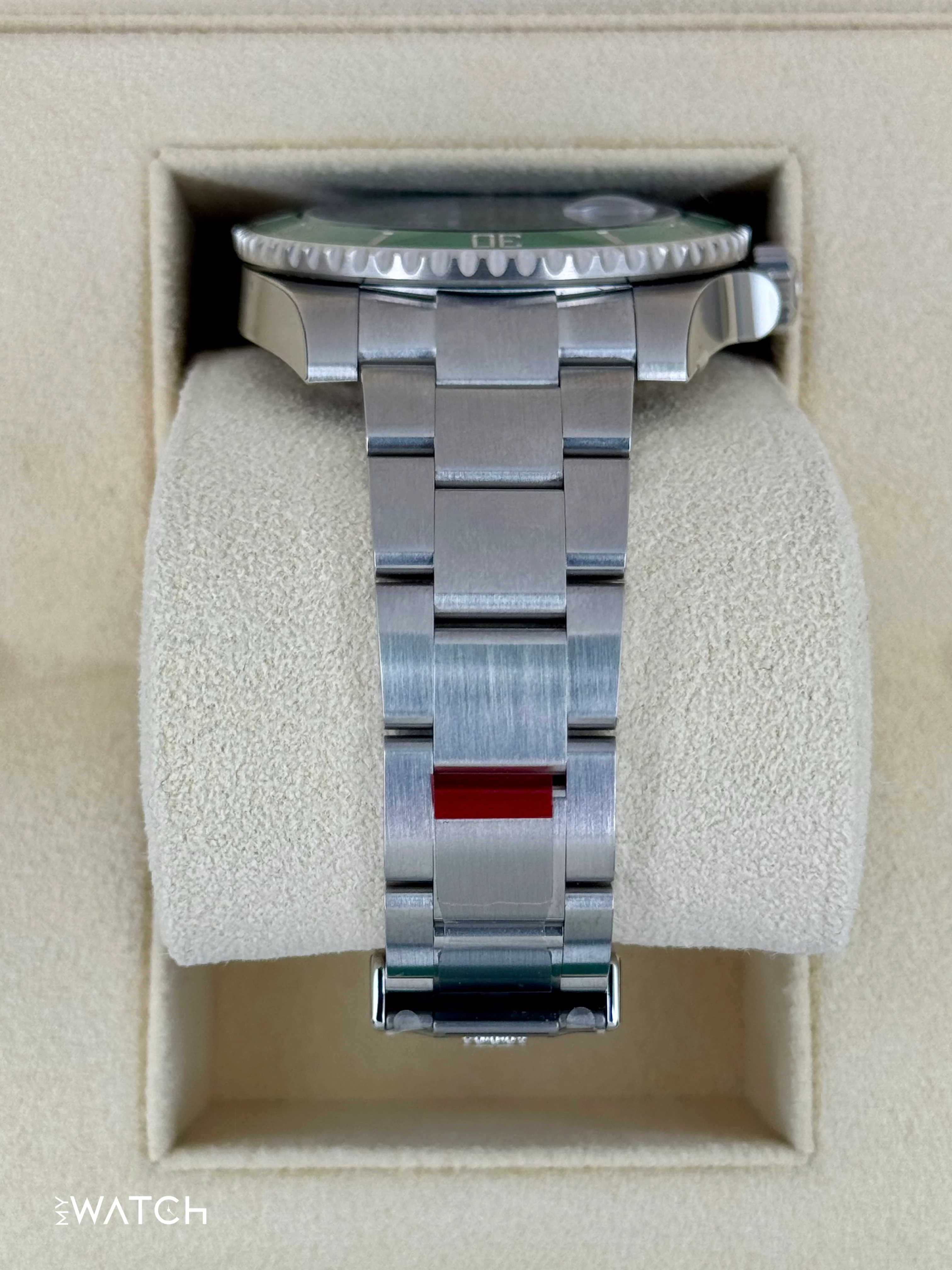 NEW OLD STOCK 2020 Rolex Submariner “Hulk” 40mm 116610LV Green Dial (STICKERED) - Image 3
