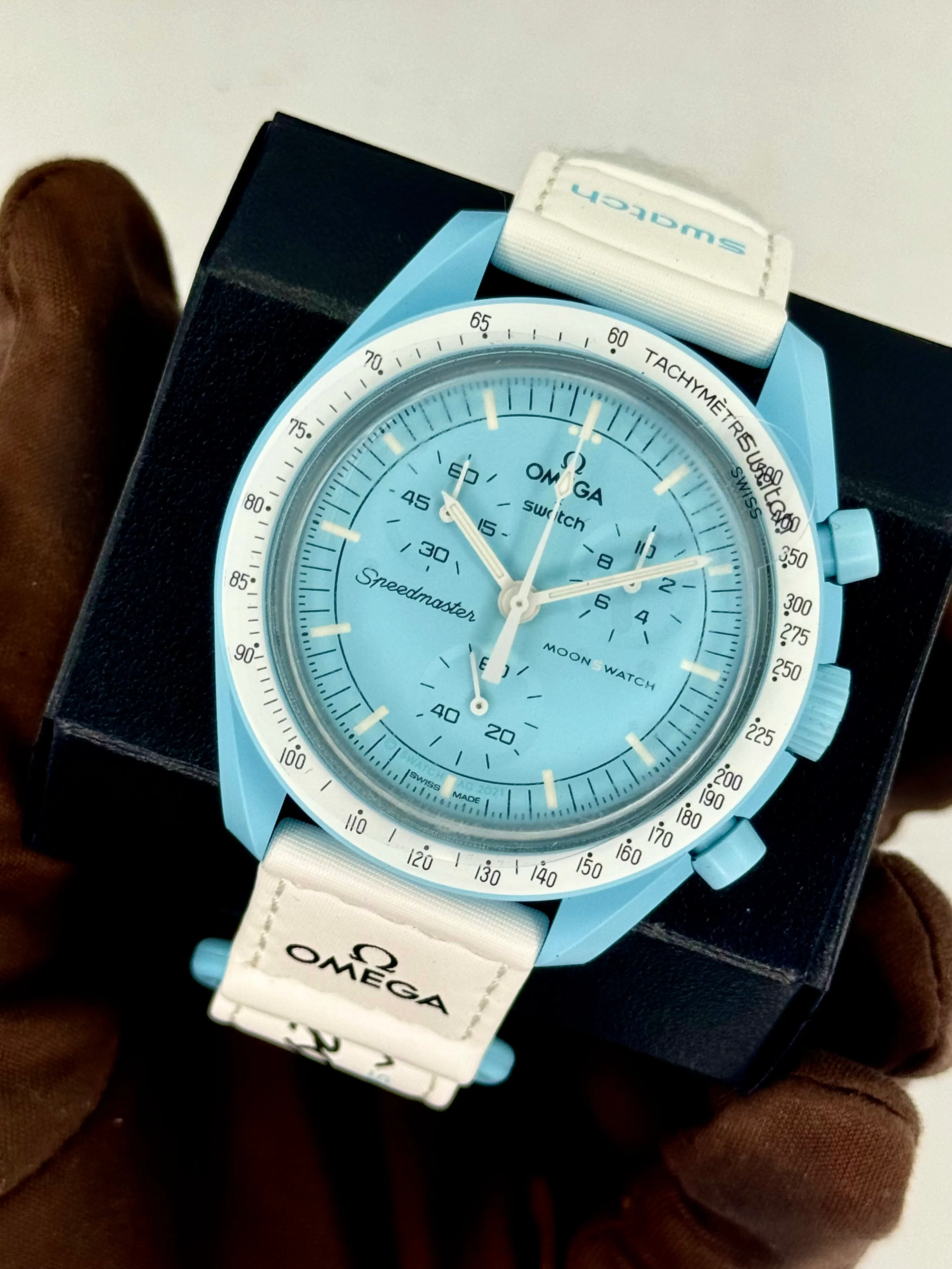 NEW Omega S033L100 Bioceramic Moon Swatch  - Mission to Uranus - Image 4