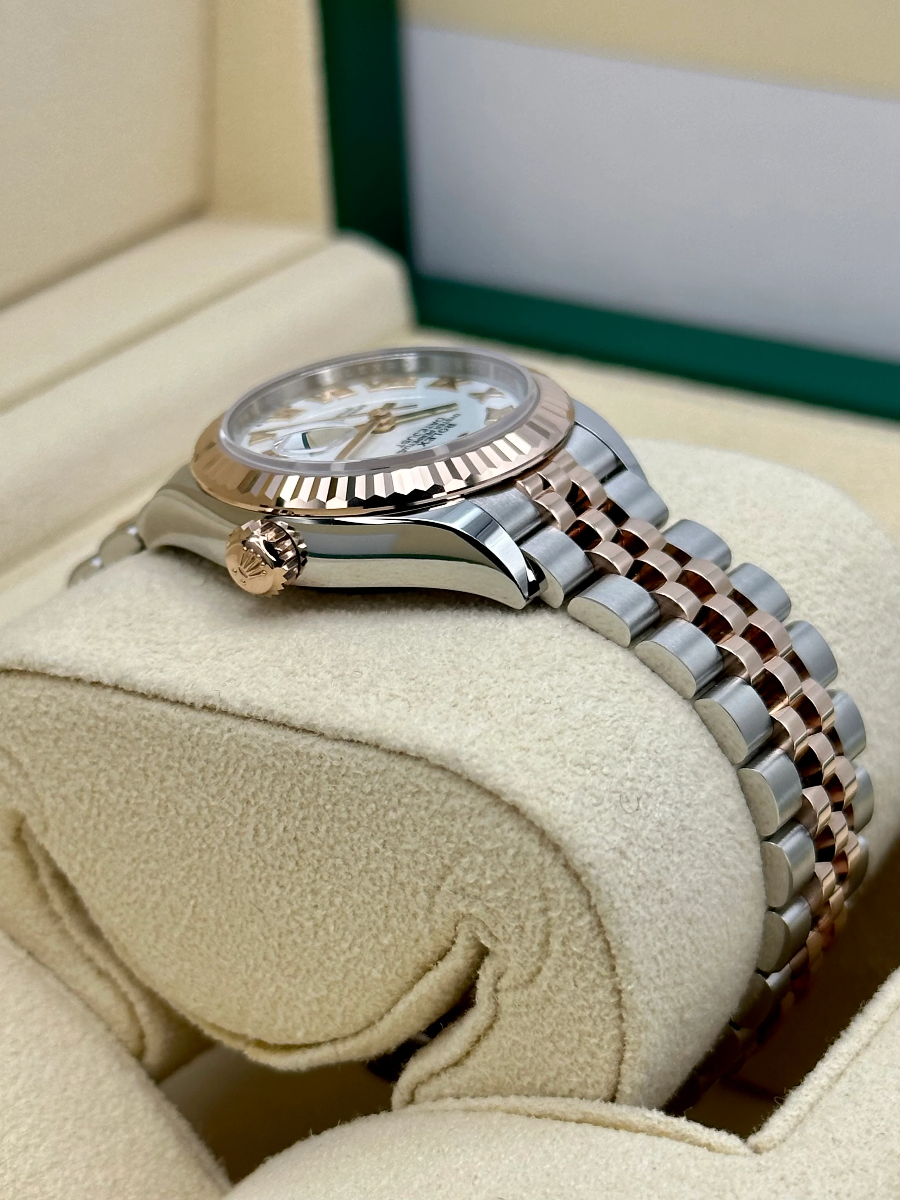 NEW 2023 Rolex Datejust 28mm 279171 TwoTone Jubilee Roman Numeral Dial - Image 8