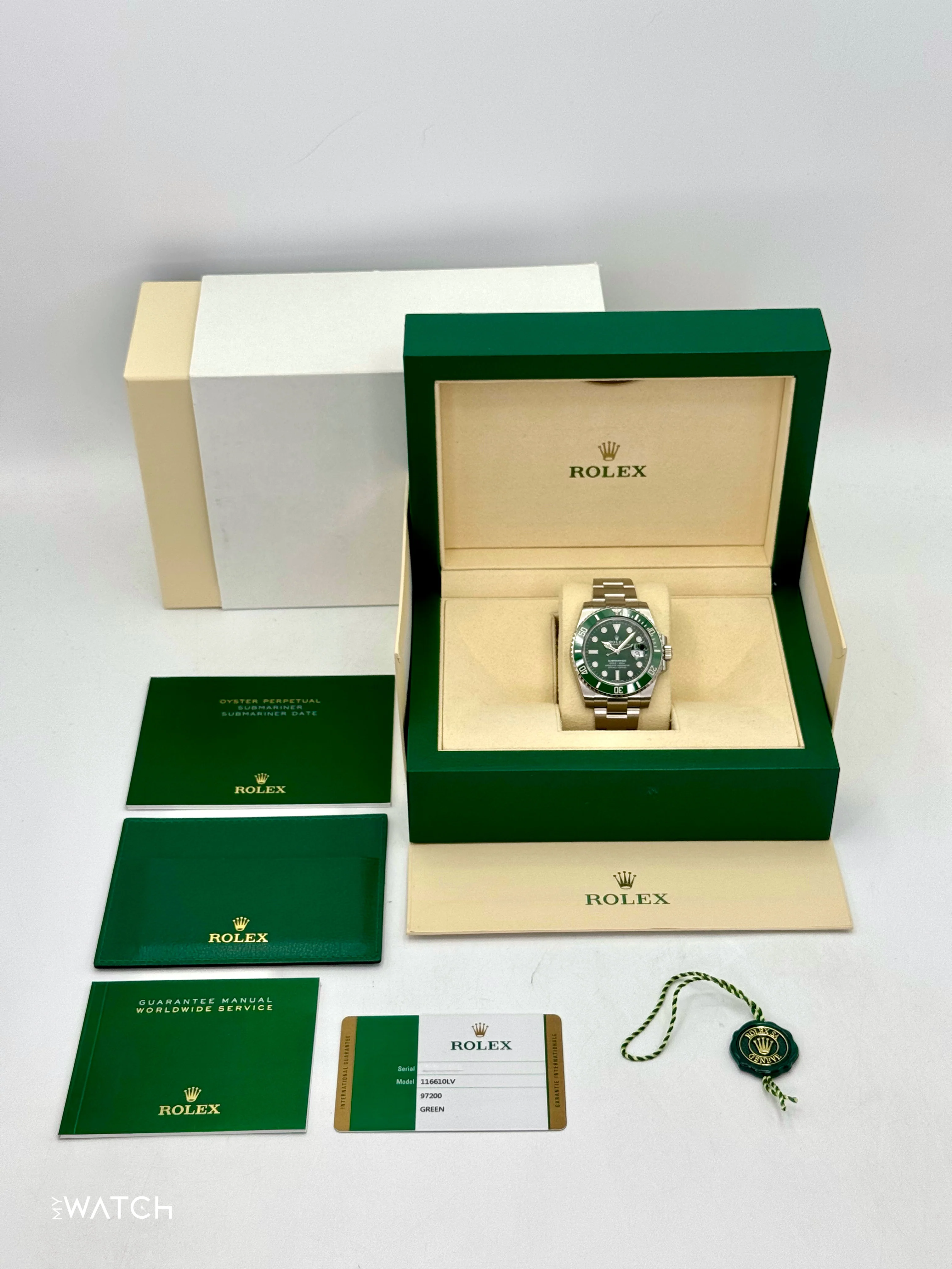 NEW 2019 Rolex Submariner "Hulk" 40mm 116610LV Green Dial (STICKERED) - Image 10