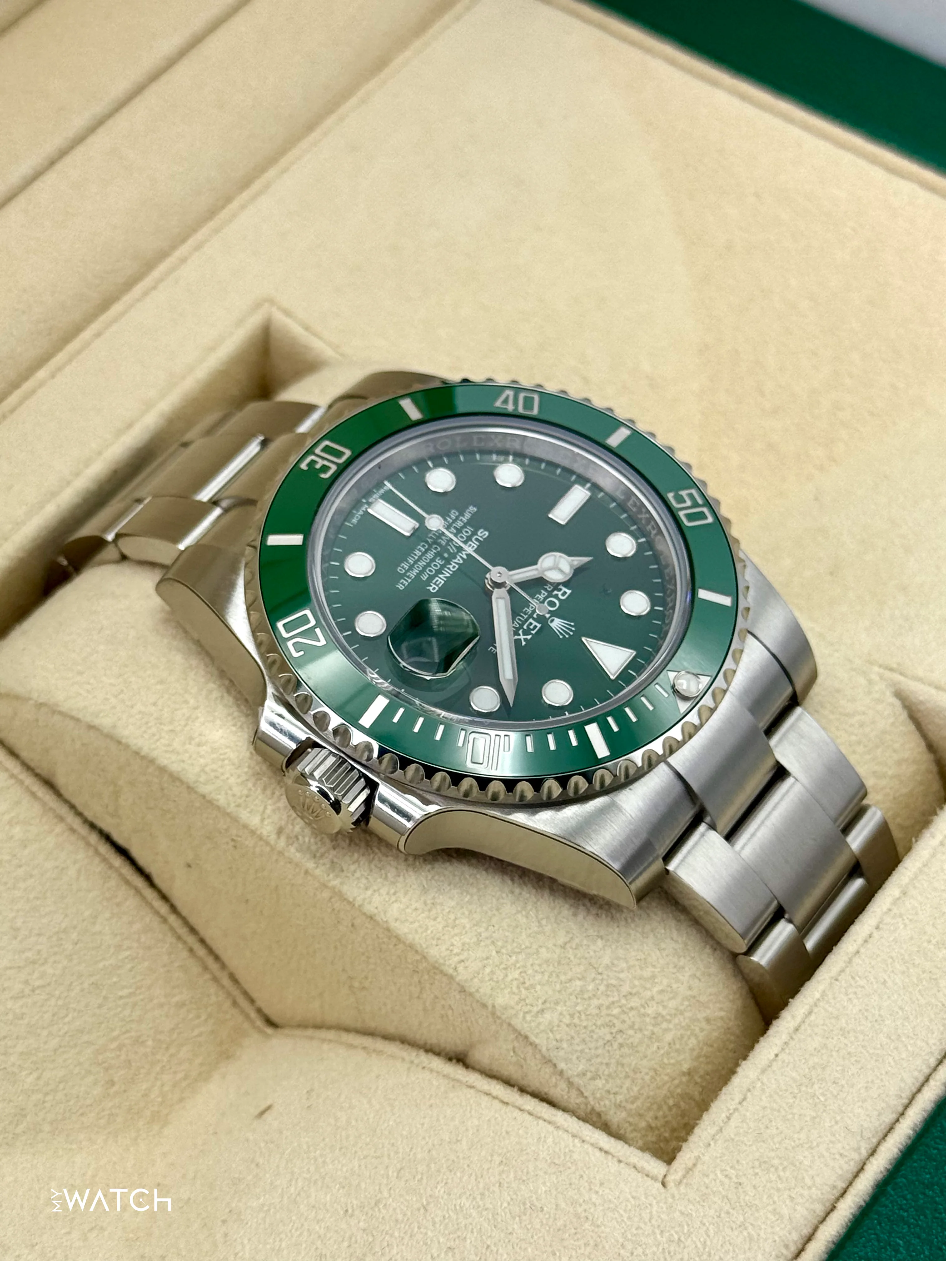NEW 2019 Rolex Submariner "Hulk" 40mm 116610LV Green Dial (STICKERED) - Image 8