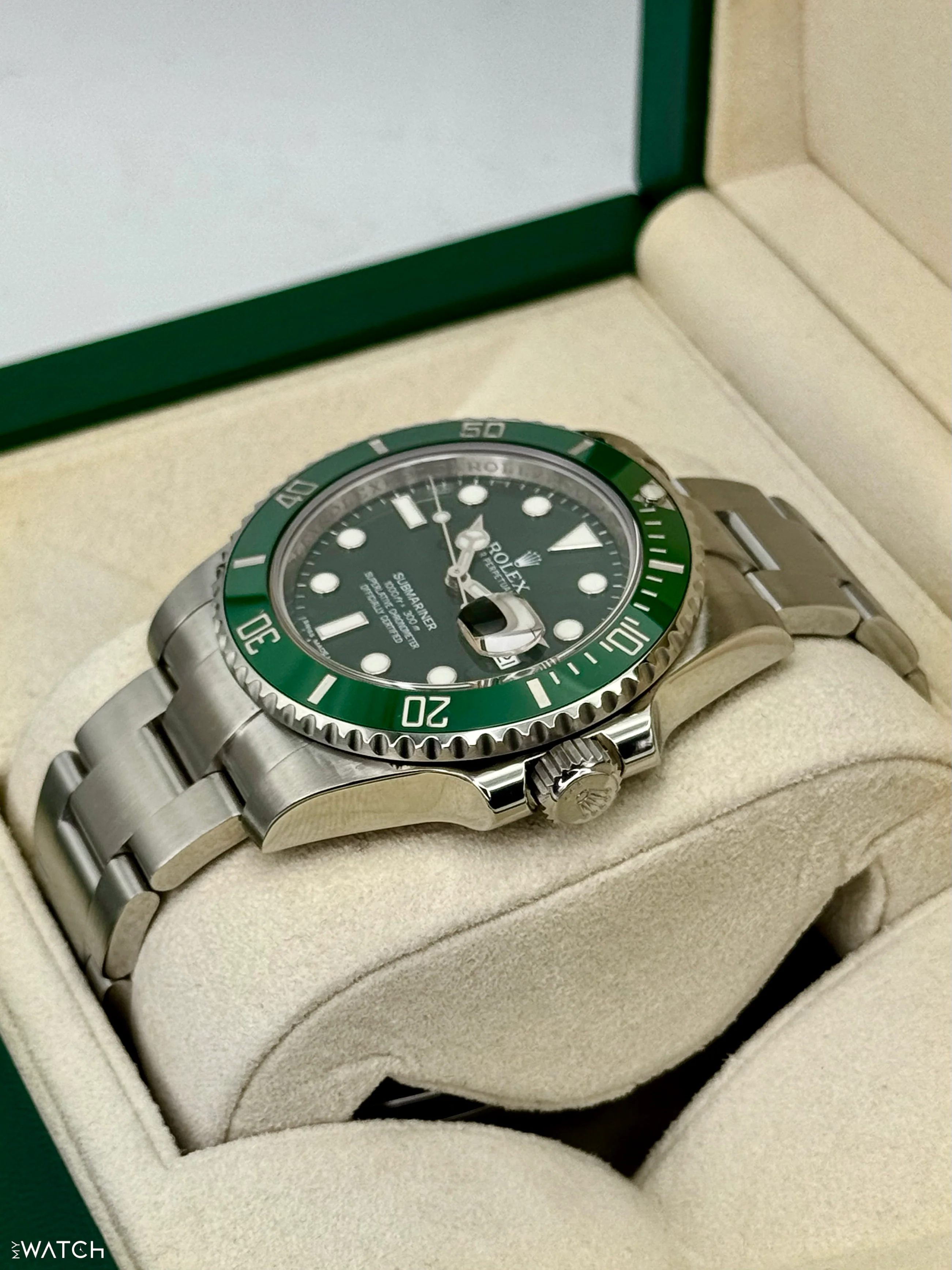 2015 Rolex Submariner "Hulk" 40mm 116610LV Green Dial - Image 5